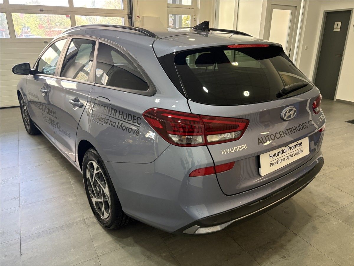 Hyundai i30, 1,6 T-GDI DCT GO Czech! - fotka 3