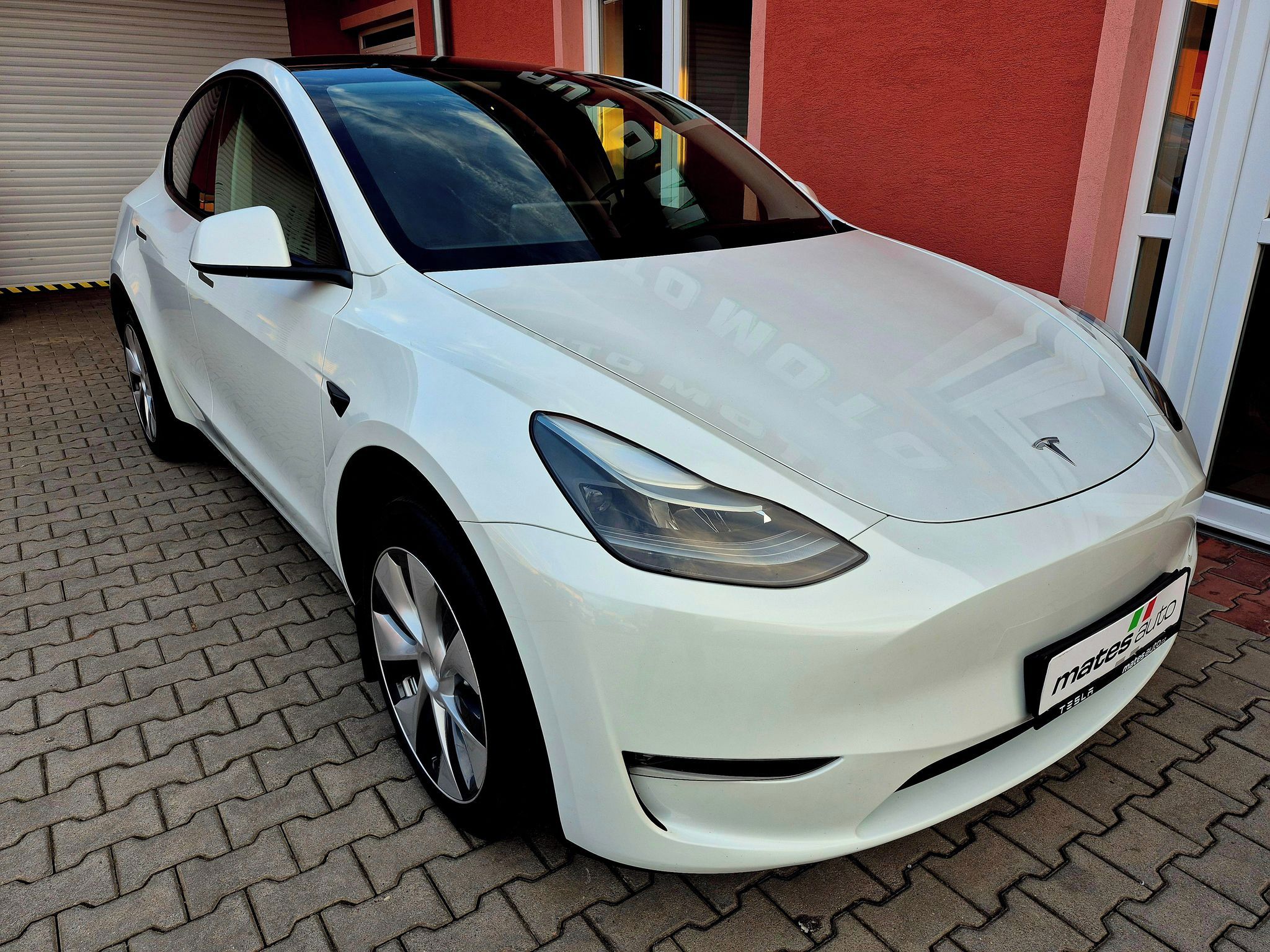 Tesla Model Y, Long Range Dual Motor, Berlín - fotka 4