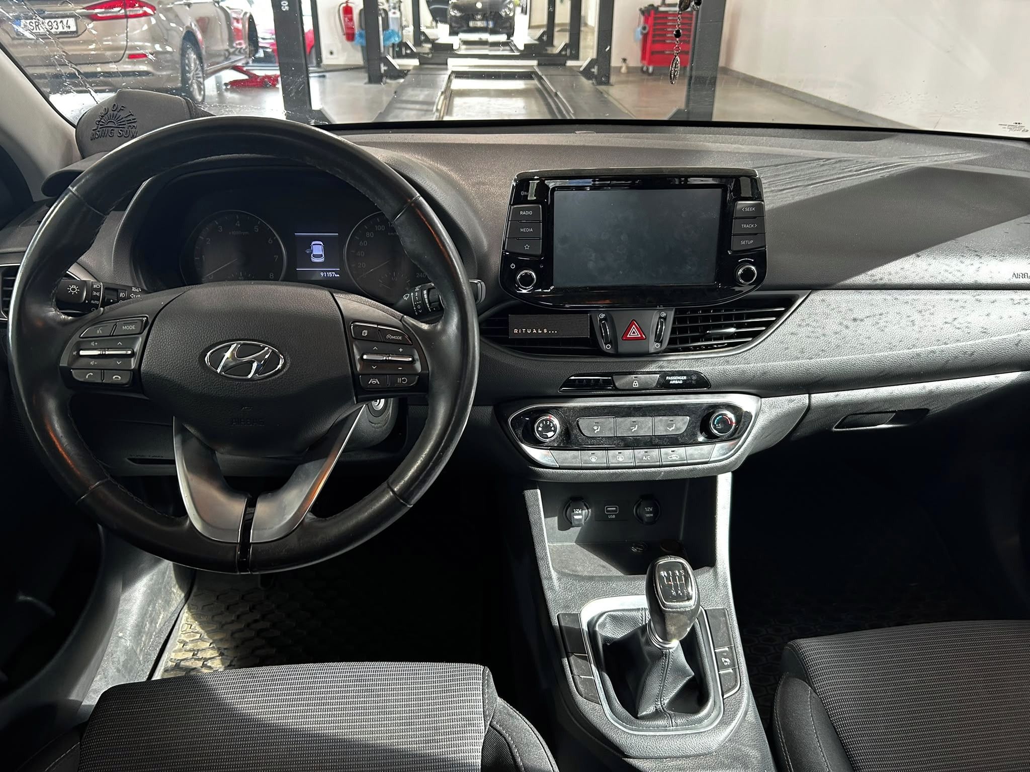 Hyundai i30, 1.0 TDGi 88kW Comfort Family - fotka 4
