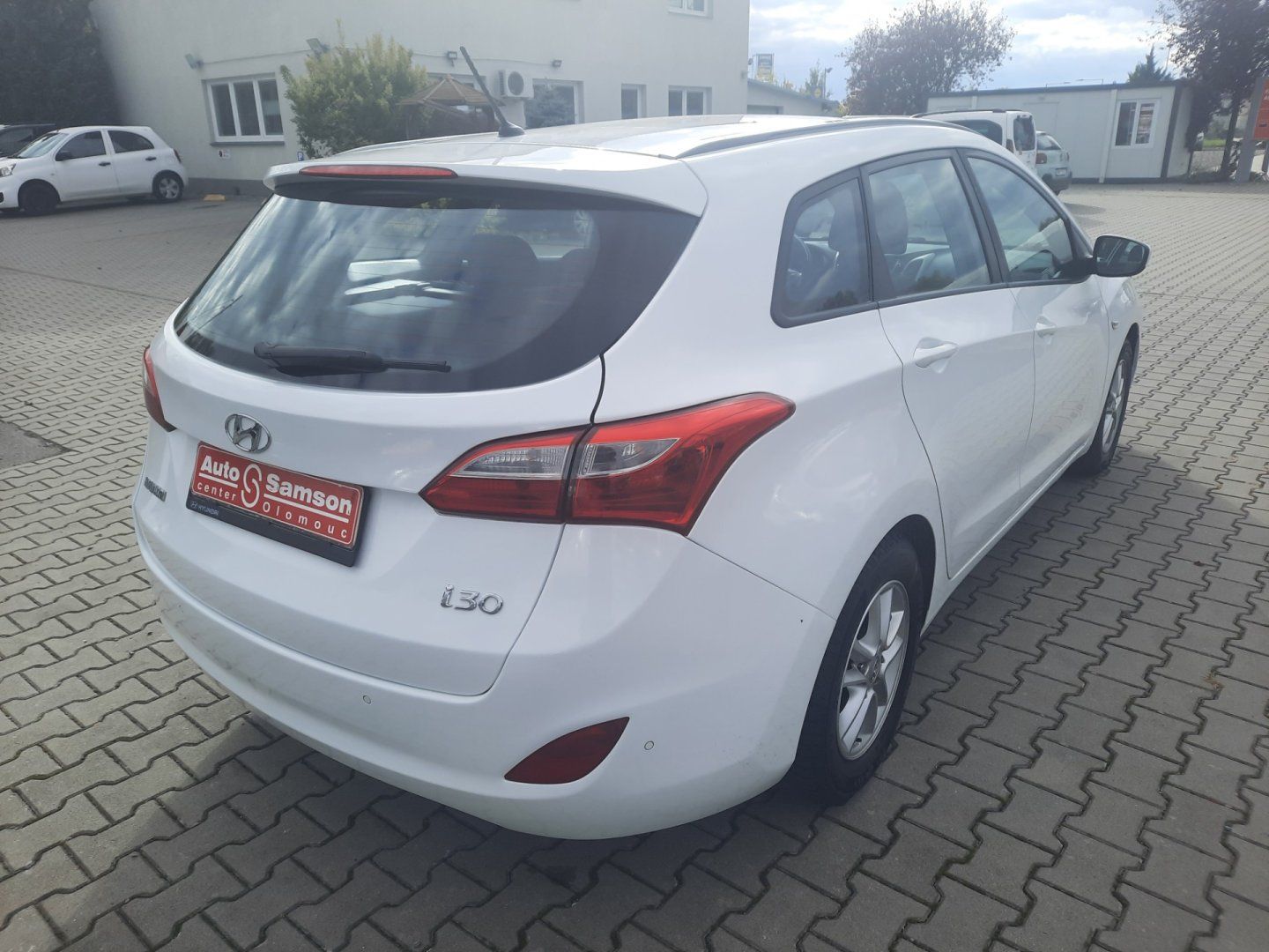Hyundai i30, 1.6i *88kW*KLIMATIZACE* - fotka 5