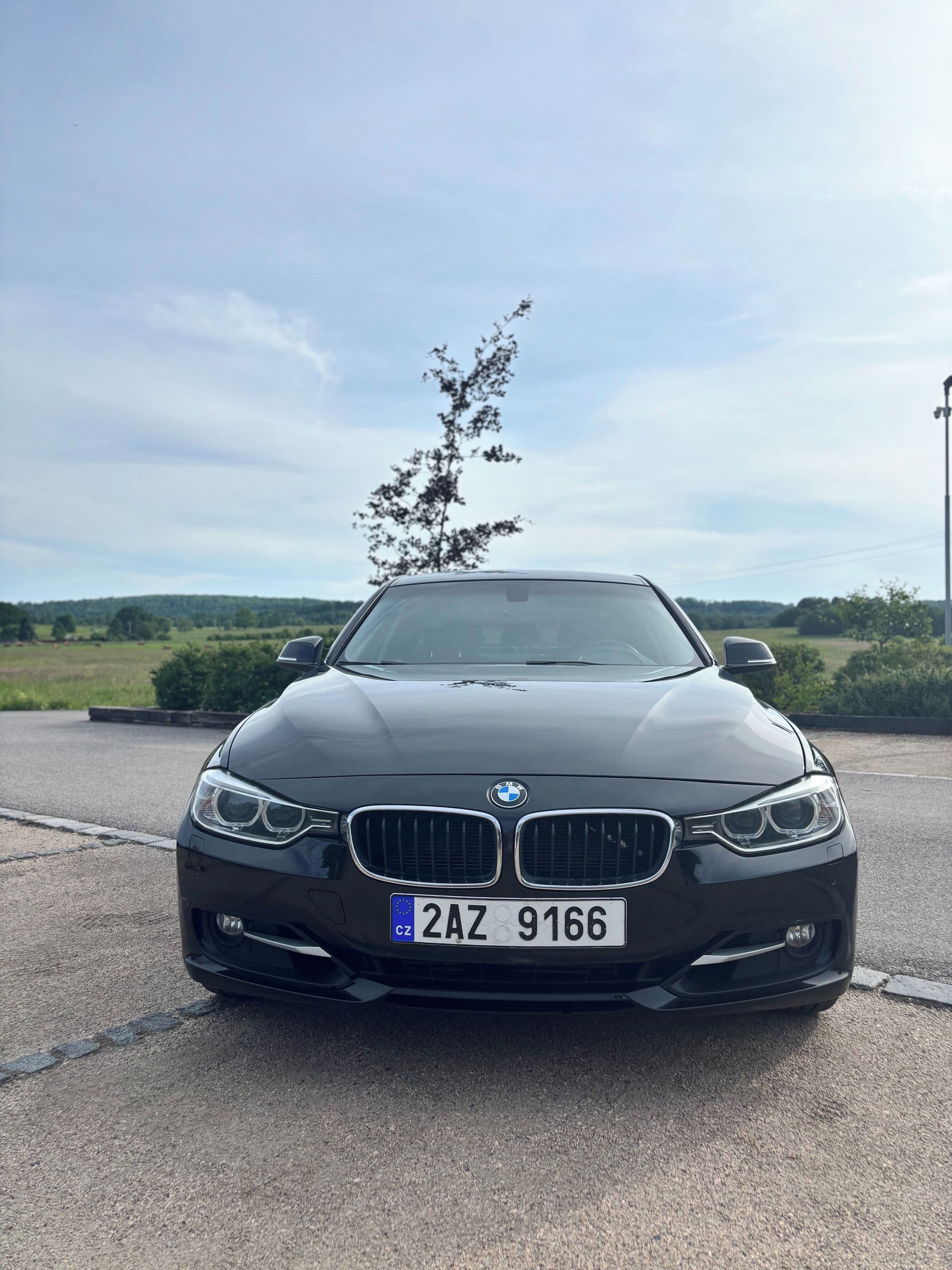 BMW Řada 3, BMW 328i sport xDrive - fotka 4