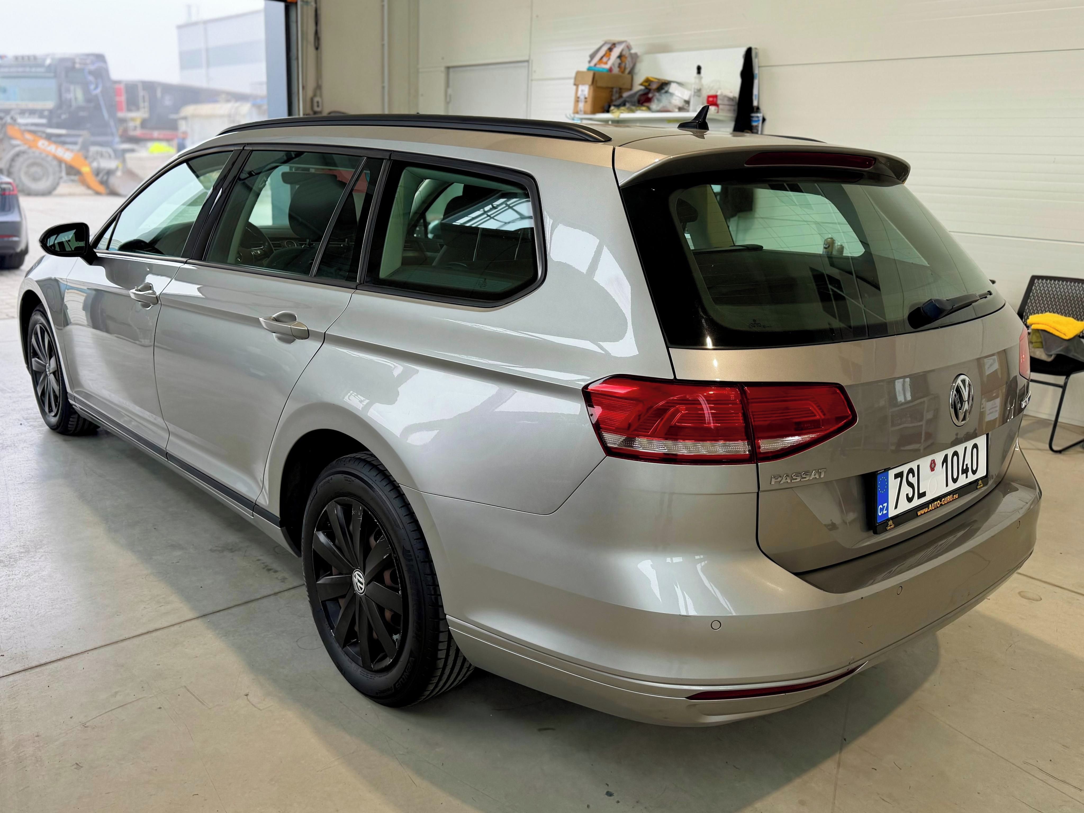 Volkswagen Passat, Variant B8 TDI 88kw manual - fotka 2