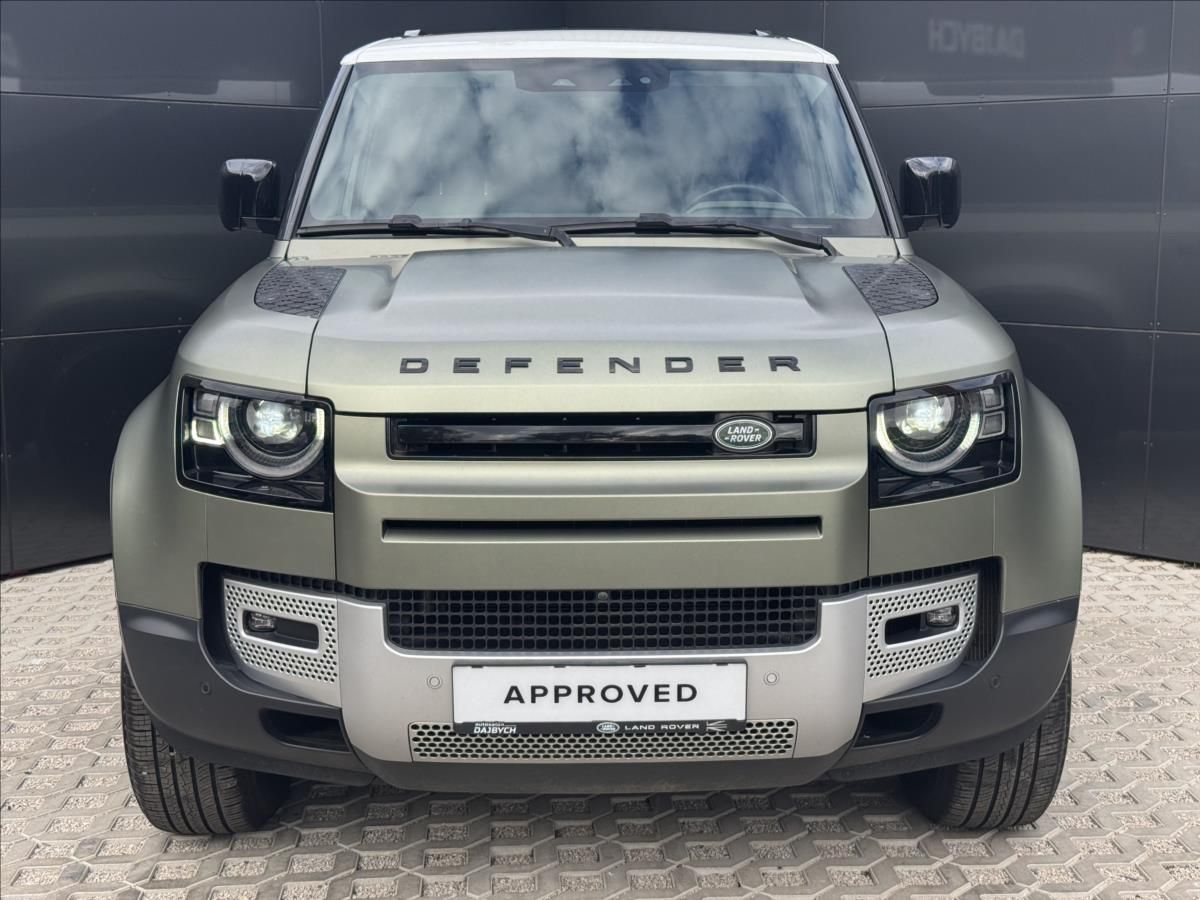 Land Rover Defender, 3,0 90 SE D300 AT AWD ČR DPH - fotka 4