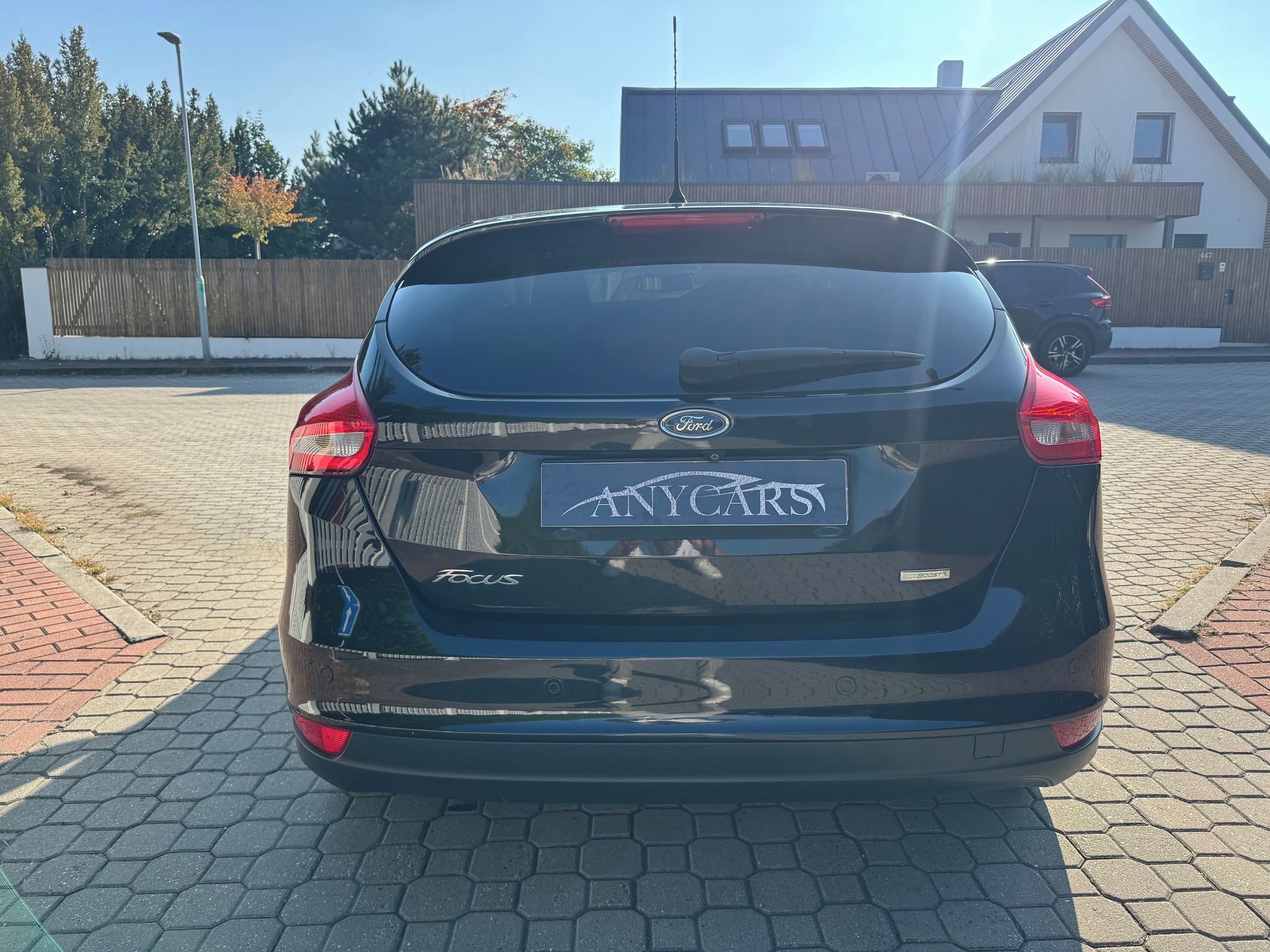 Ford Focus, 1.0i manual benzin - fotka 4