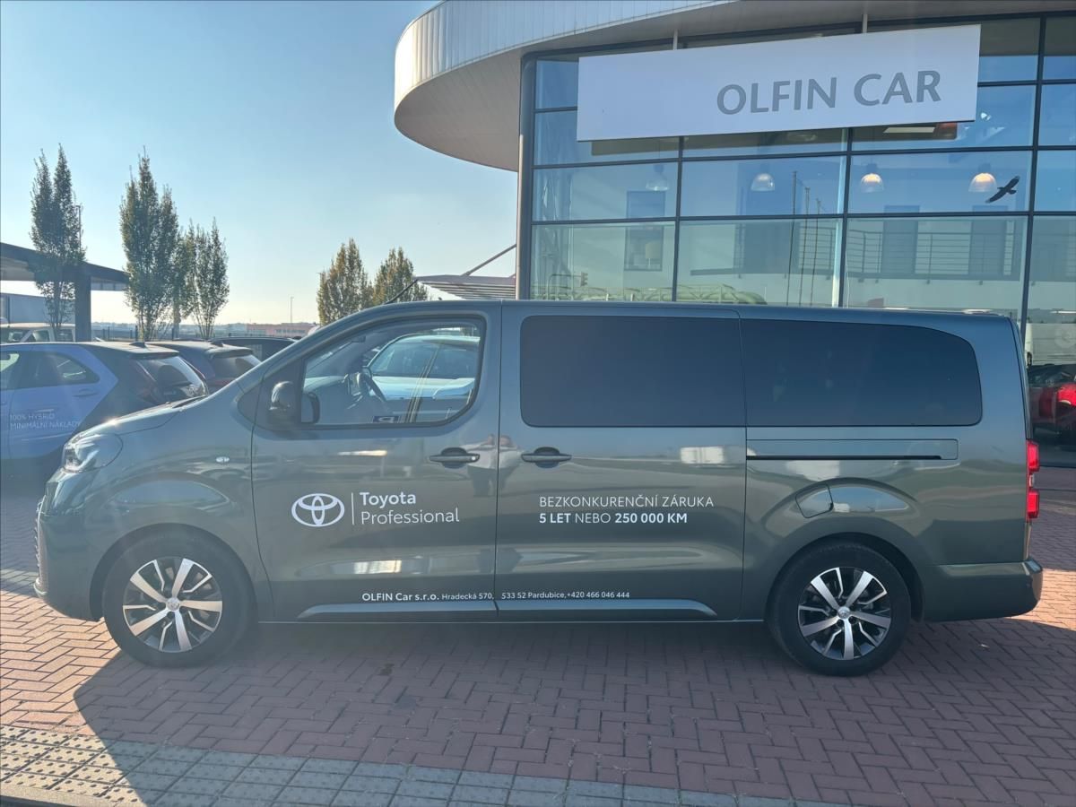 Toyota Proace, 2,2   VIP 7S SKYVIEW - fotka 4