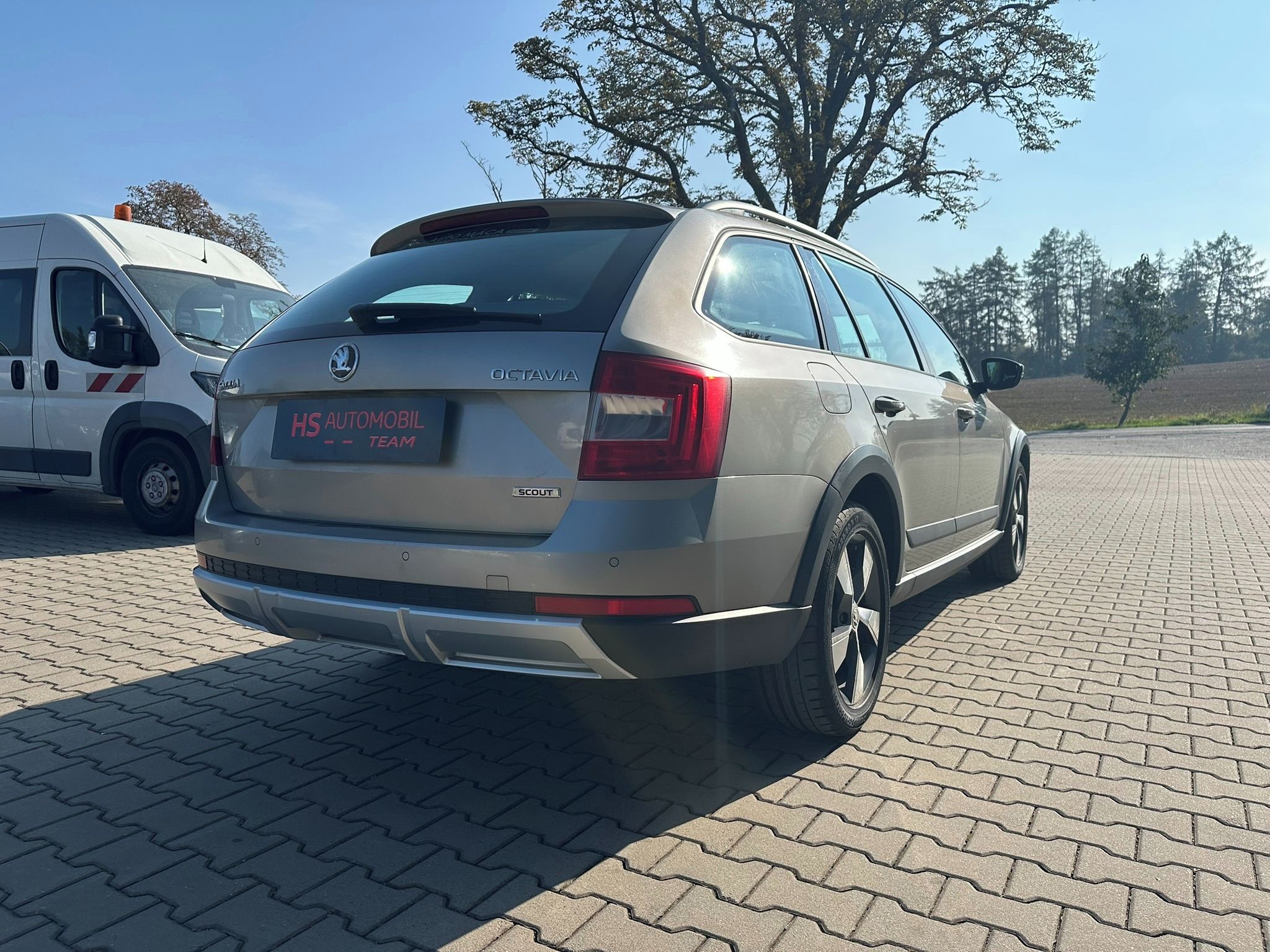 Škoda Octavia, SCOUT 2,0TDi 110kW 4x4 - fotka 6
