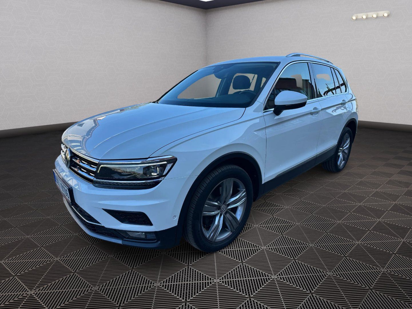 Volkswagen Tiguan, 2.0Tdi 140Kw DSG 4x4 - fotka 3