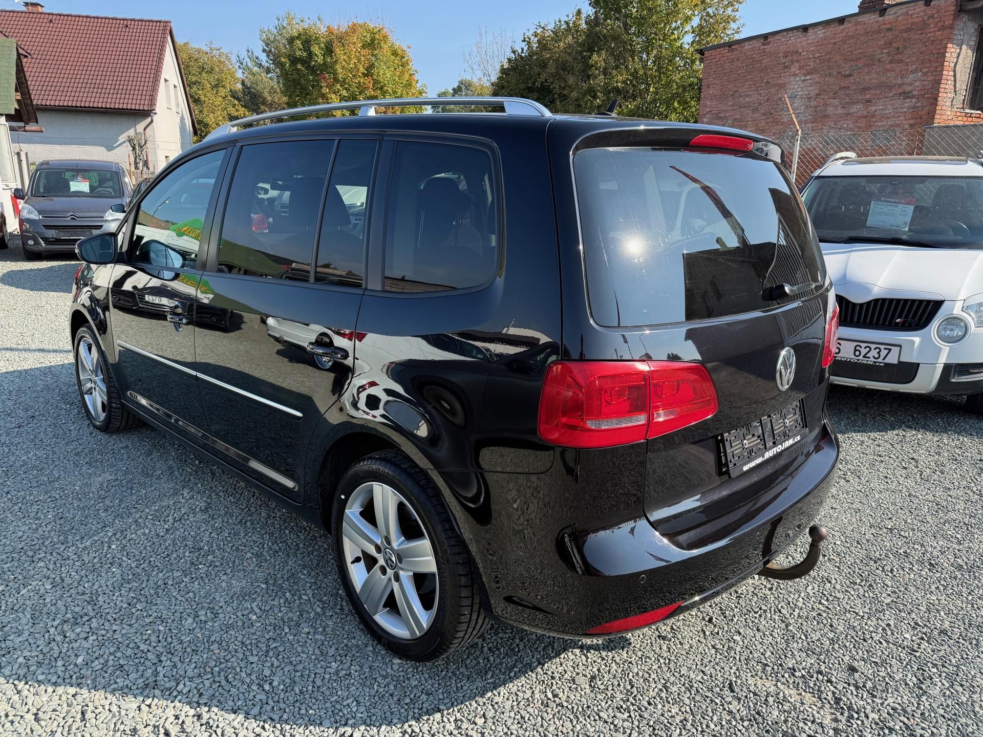 Volkswagen Touran, 1.4 TSI HIGHLINE - fotka 4