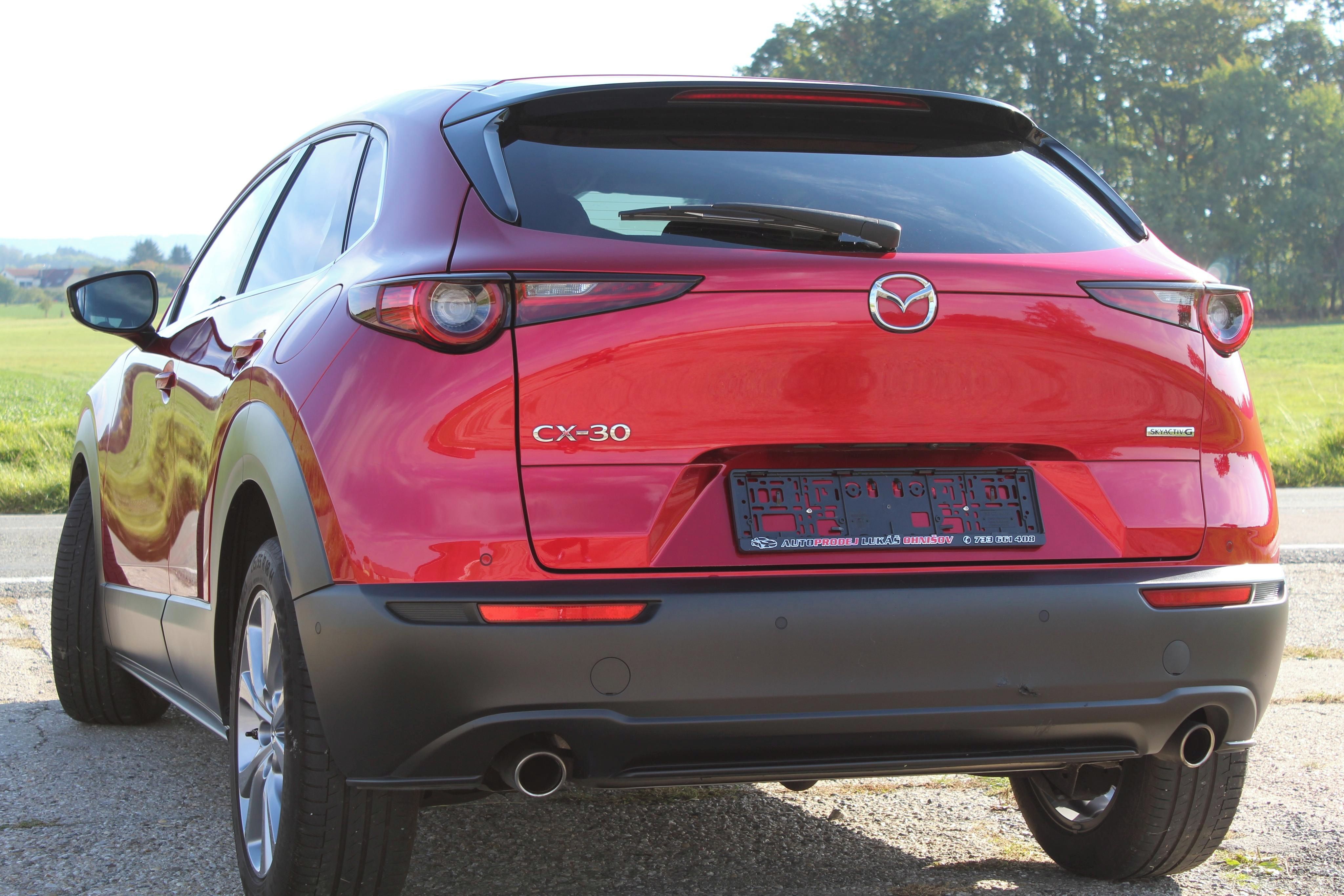 Mazda CX-30, 2.0i 110Kw automat 79500km 1.M - fotka 4