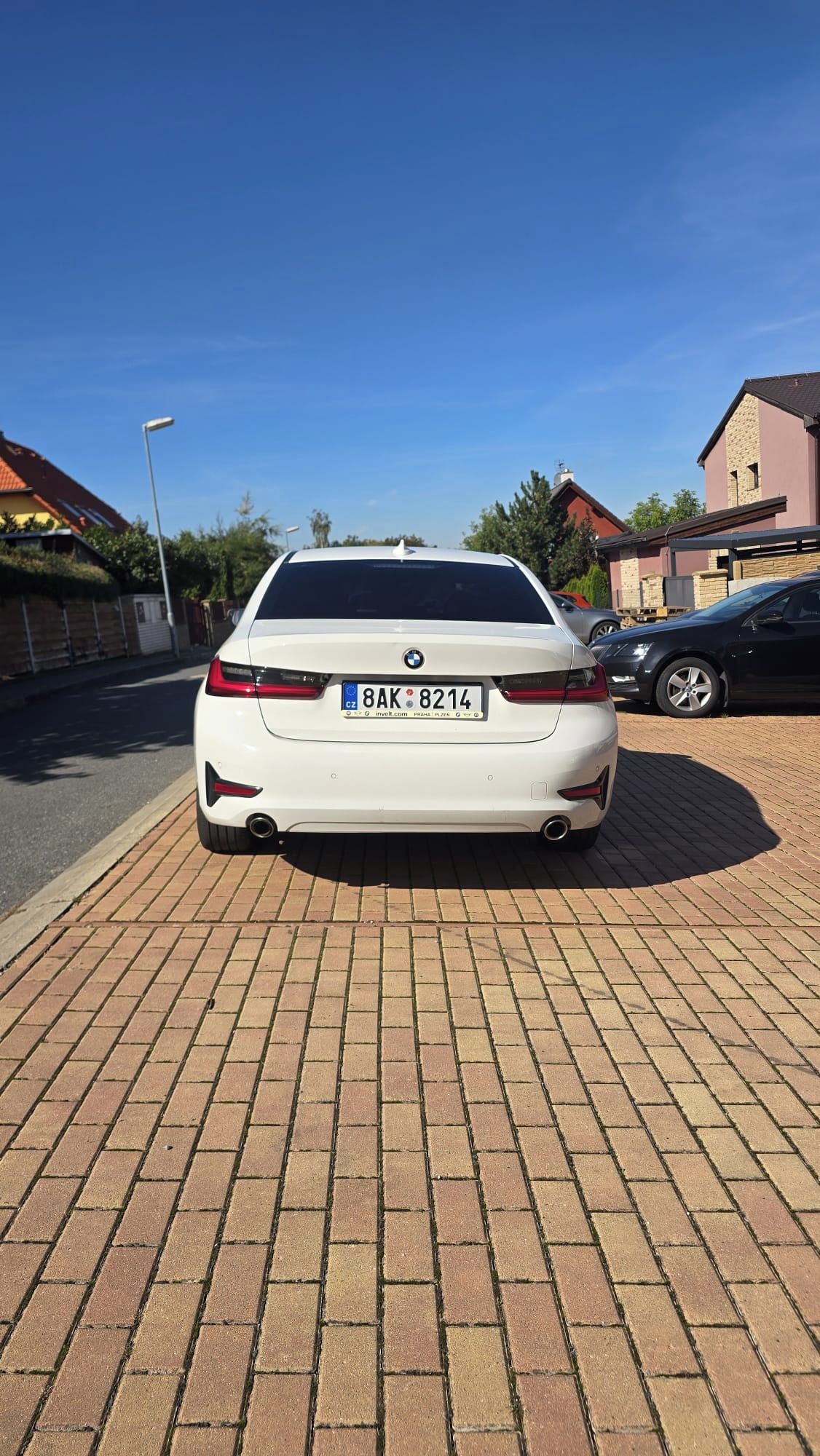 BMW Řada 3, 320i xDrive - fotka 5