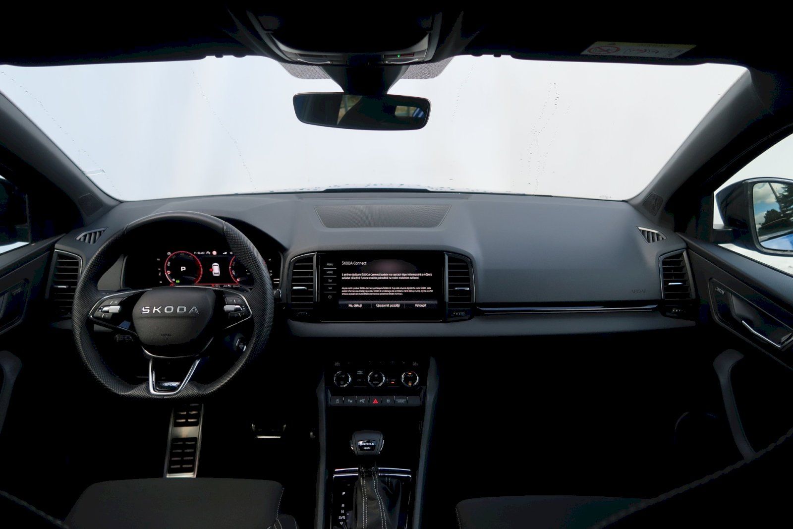 Škoda Karoq, SportLine 4X4 2.0 TDI 110KW DS - fotka 5