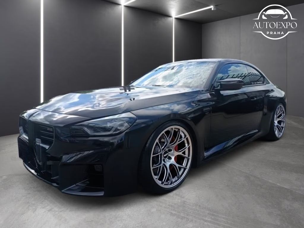 BMW M2, Coupé