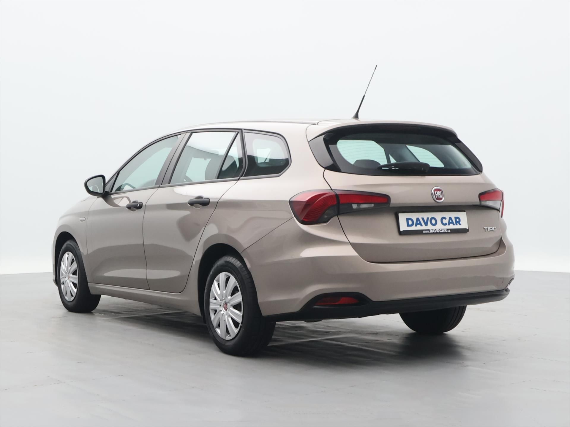 Fiat Tipo, 1,4 70kW CZ Klima Lounge - fotka 5
