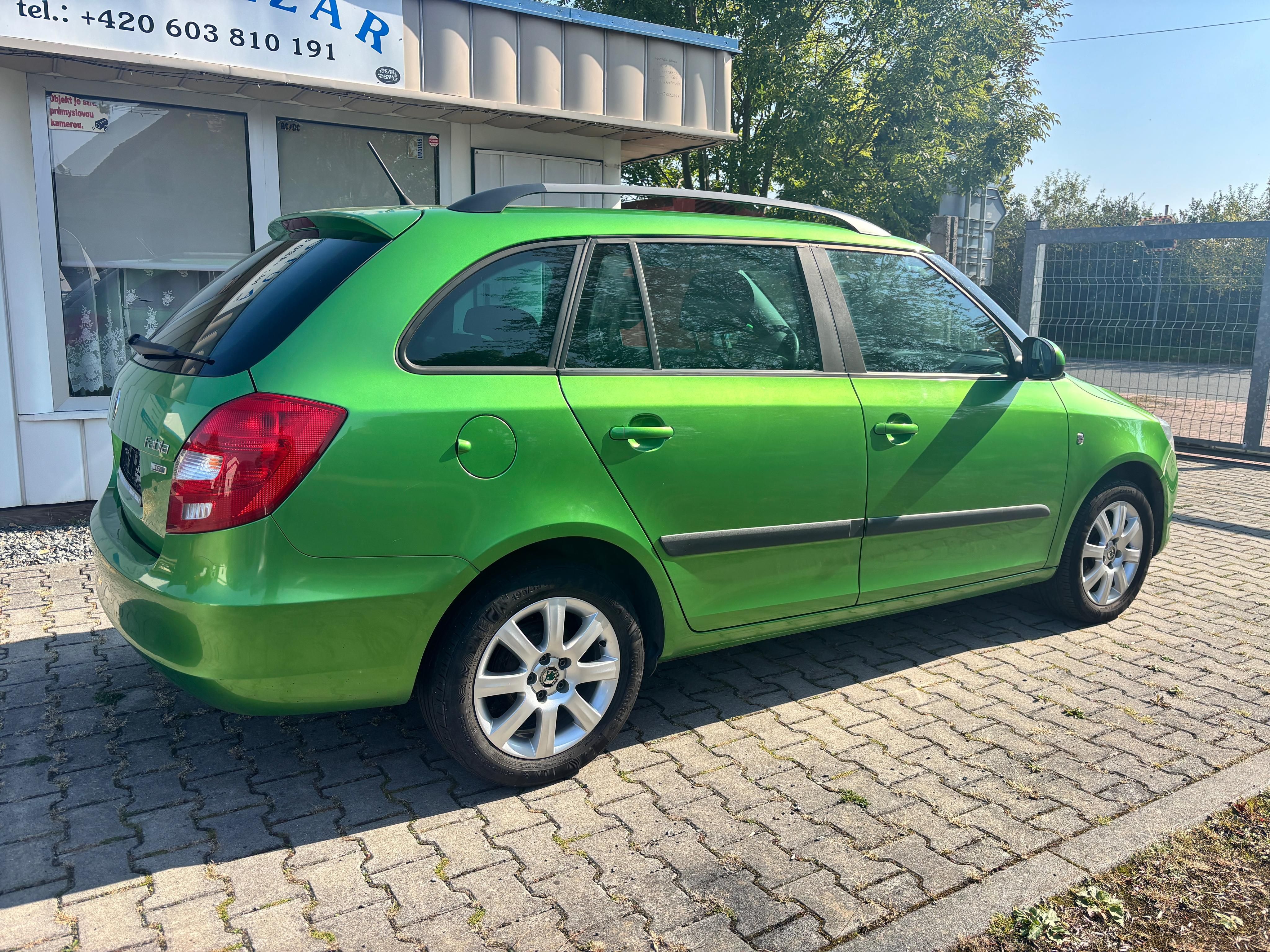 Škoda Fabia, Kombi 1,2TSI KLIMA - fotka 5