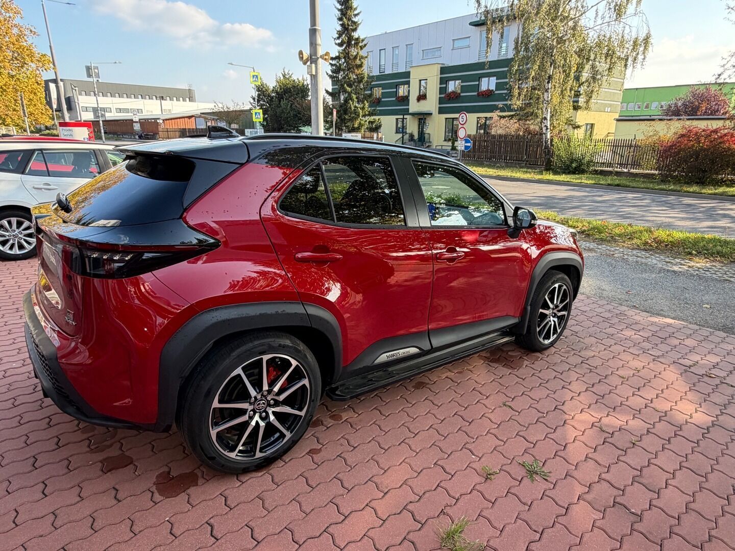 Toyota Yaris Cross, 1.5 hybrid GR Sport - fotka 6