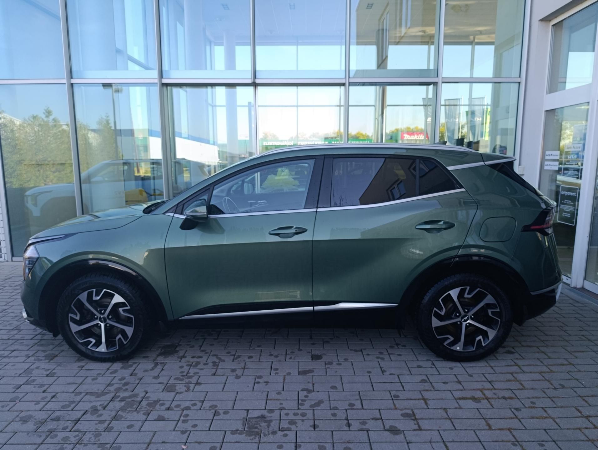 Kia Sportage, 1.6 T-GDi 110Kw Top 4x4 ČR 1. - fotka 3