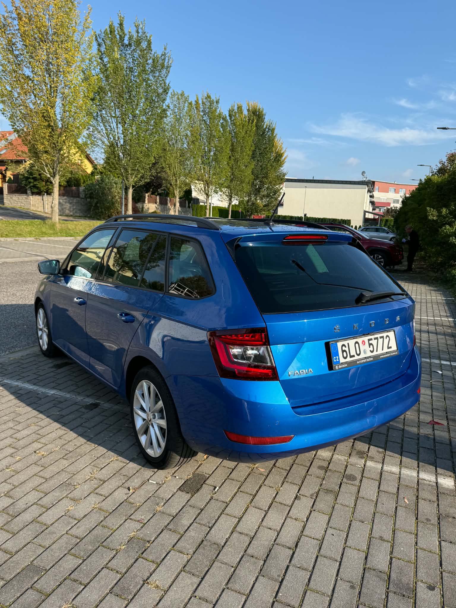 Škoda Fabia, Combi Style Plus 1.0 TSI 70 kW - fotka 5
