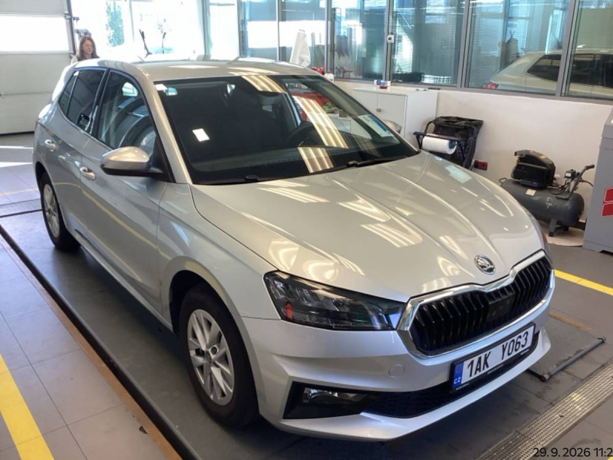Škoda Fabia, Top Selection 1,0 TSI 70kW MT5 - fotka 2