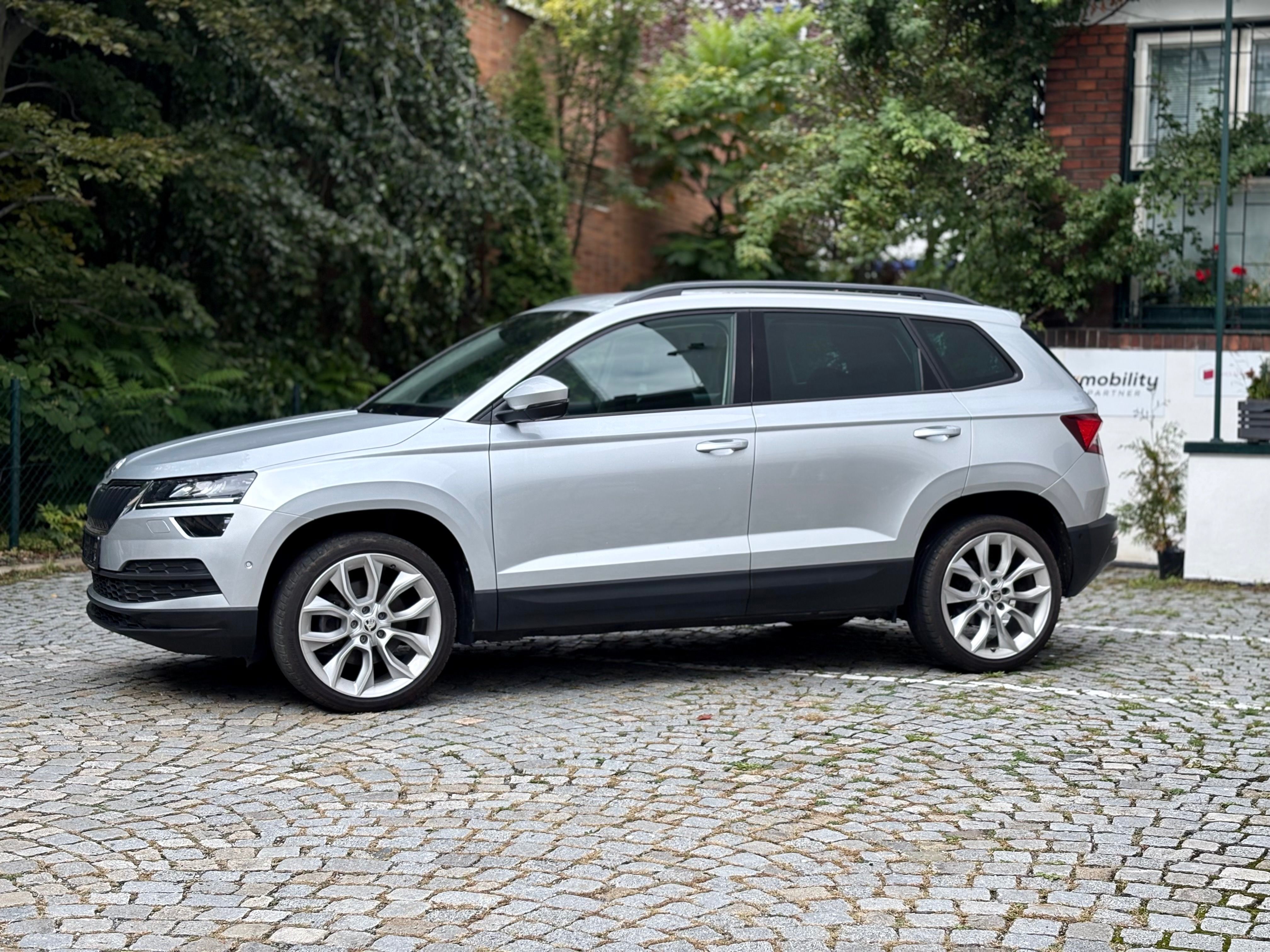 Škoda Karoq, 1.5 TSI 110kW DSG, STYLE - fotka 6