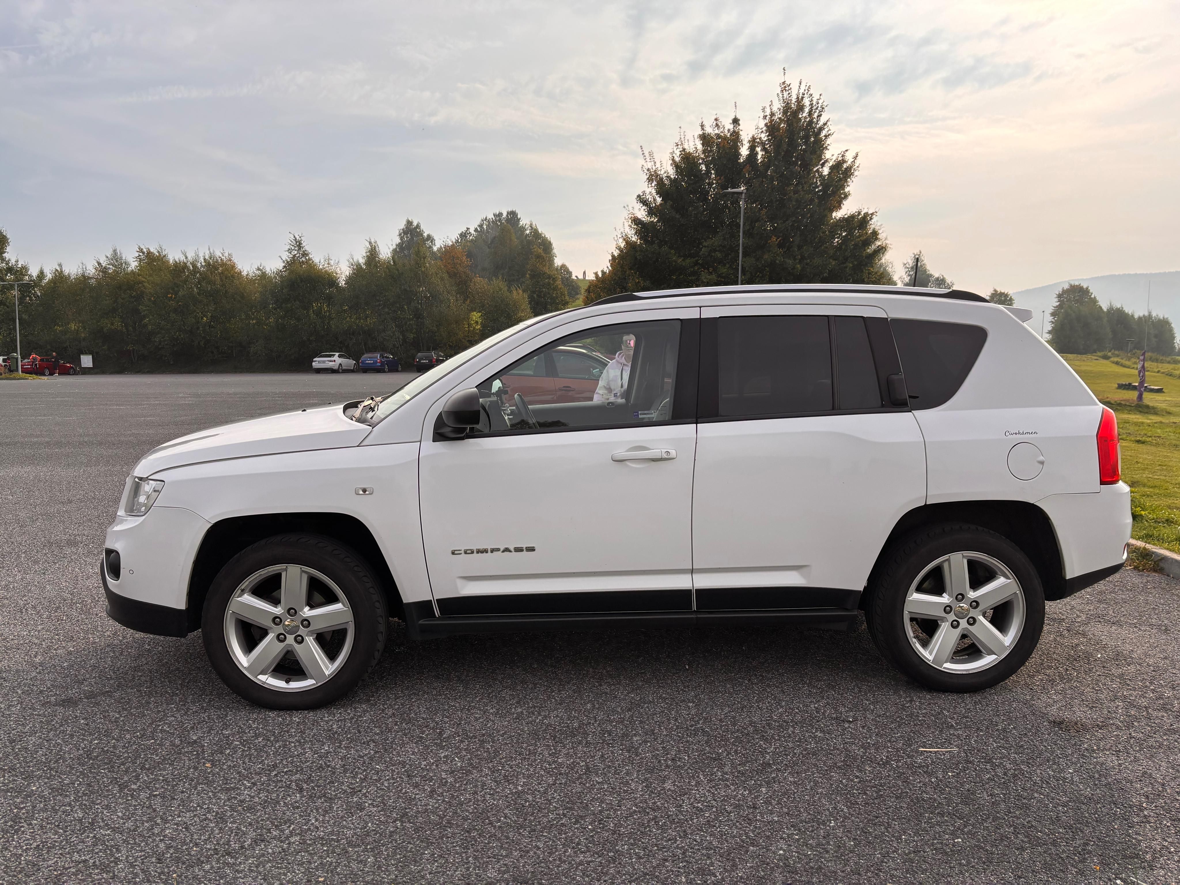 Jeep Compass, Jeep Compass 2.2 CRD 4×4 Limit - fotka 3