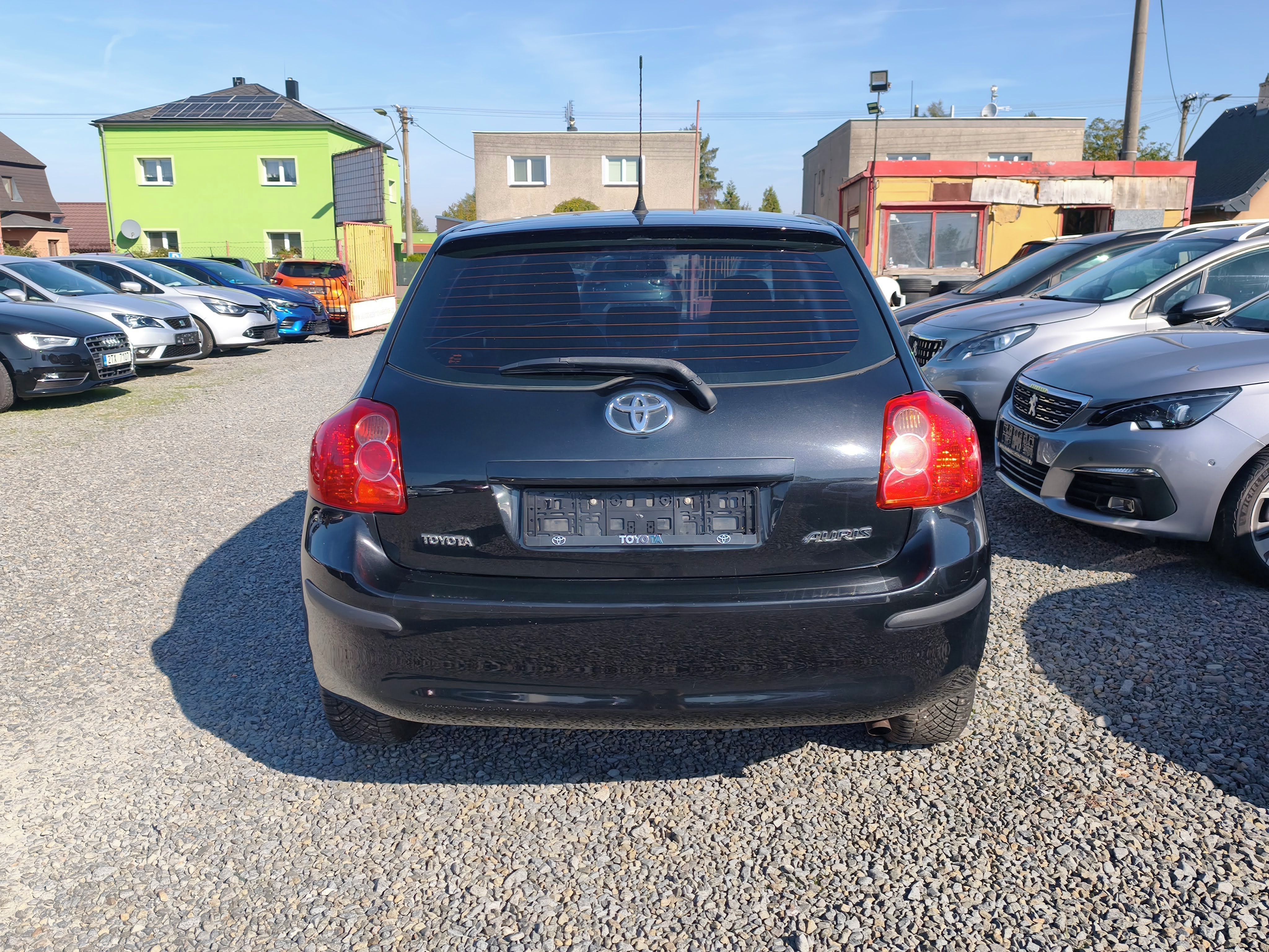 Toyota Auris, 1.6 VVTI Automat, Klima - fotka 5