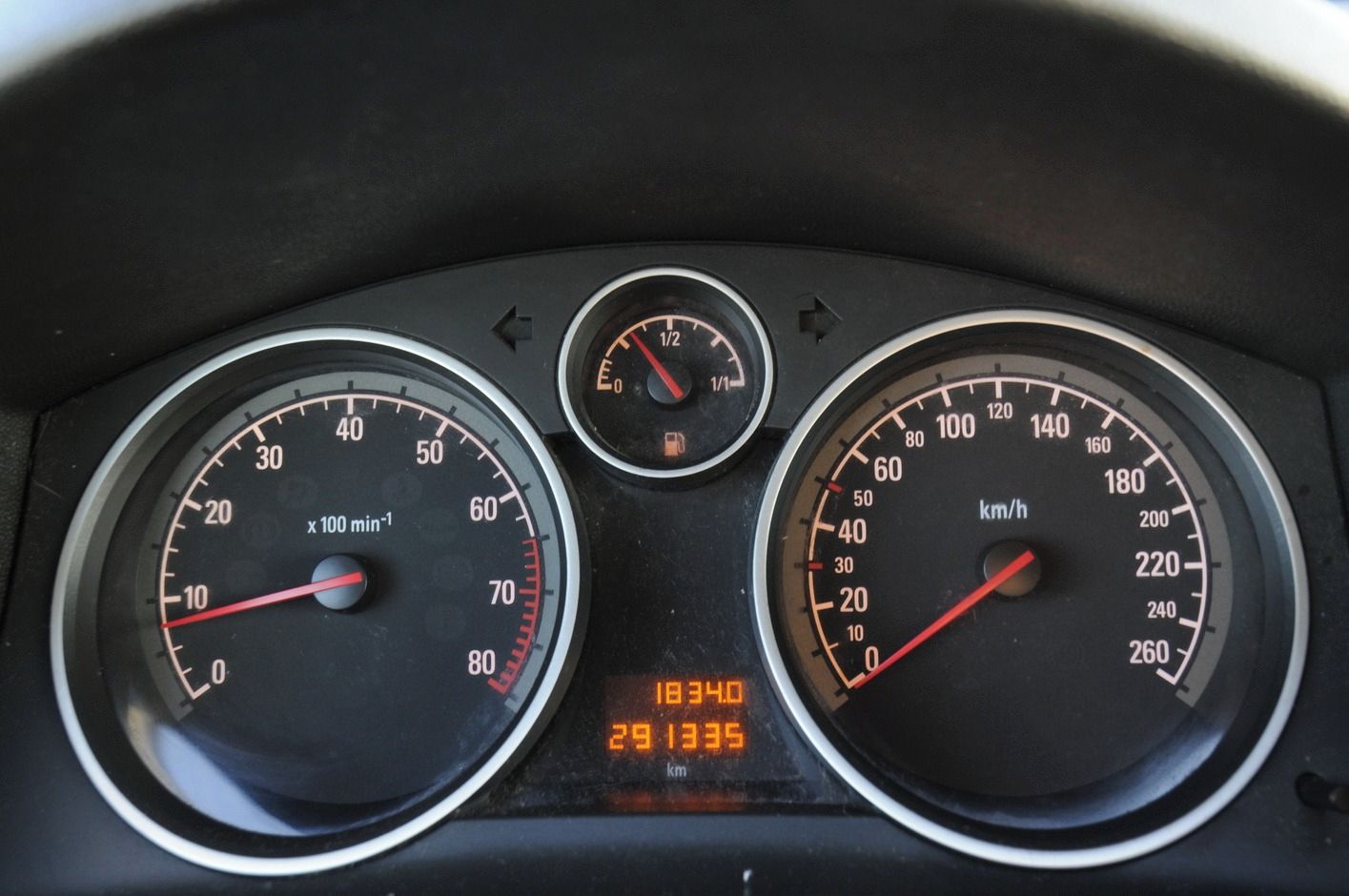 Opel Astra, 1.6 (85 kw) kombi - fotka 6