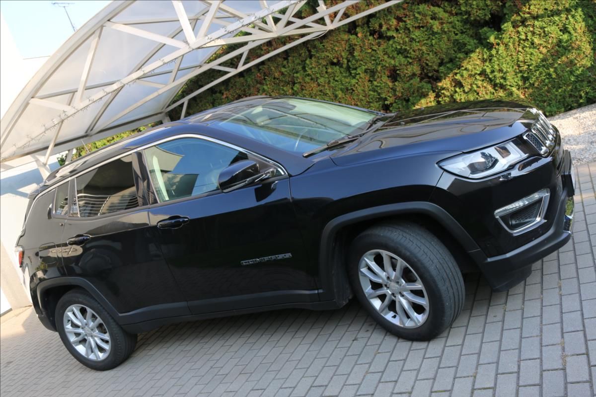 Jeep Compass, 1,3 110 kW , ČR - fotka 5