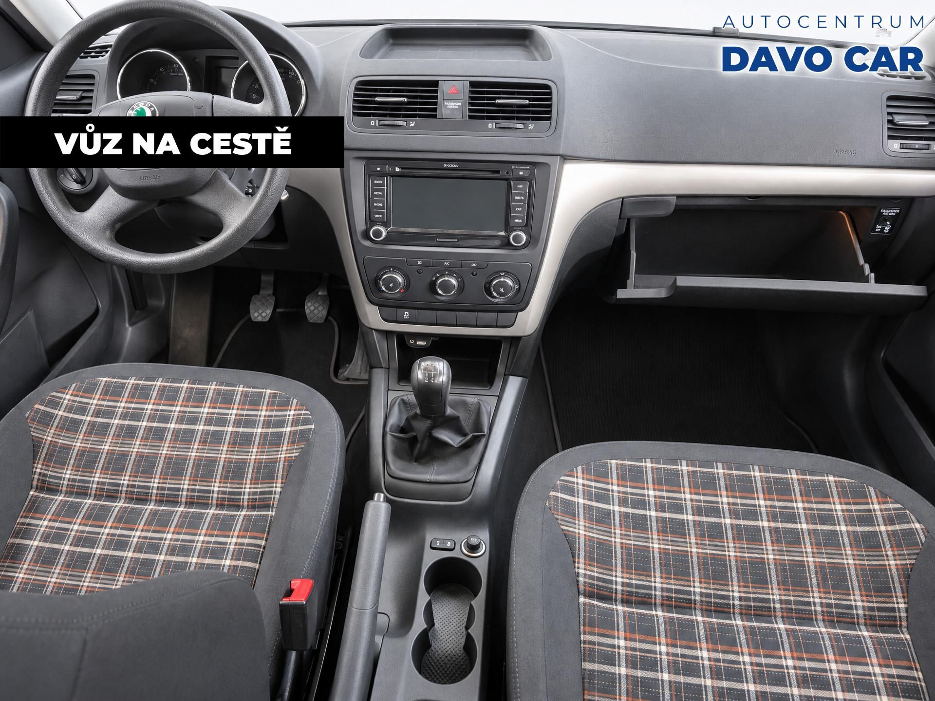 Škoda Yeti, 1,4 TSI 90kW Active plus serv. - fotka 2
