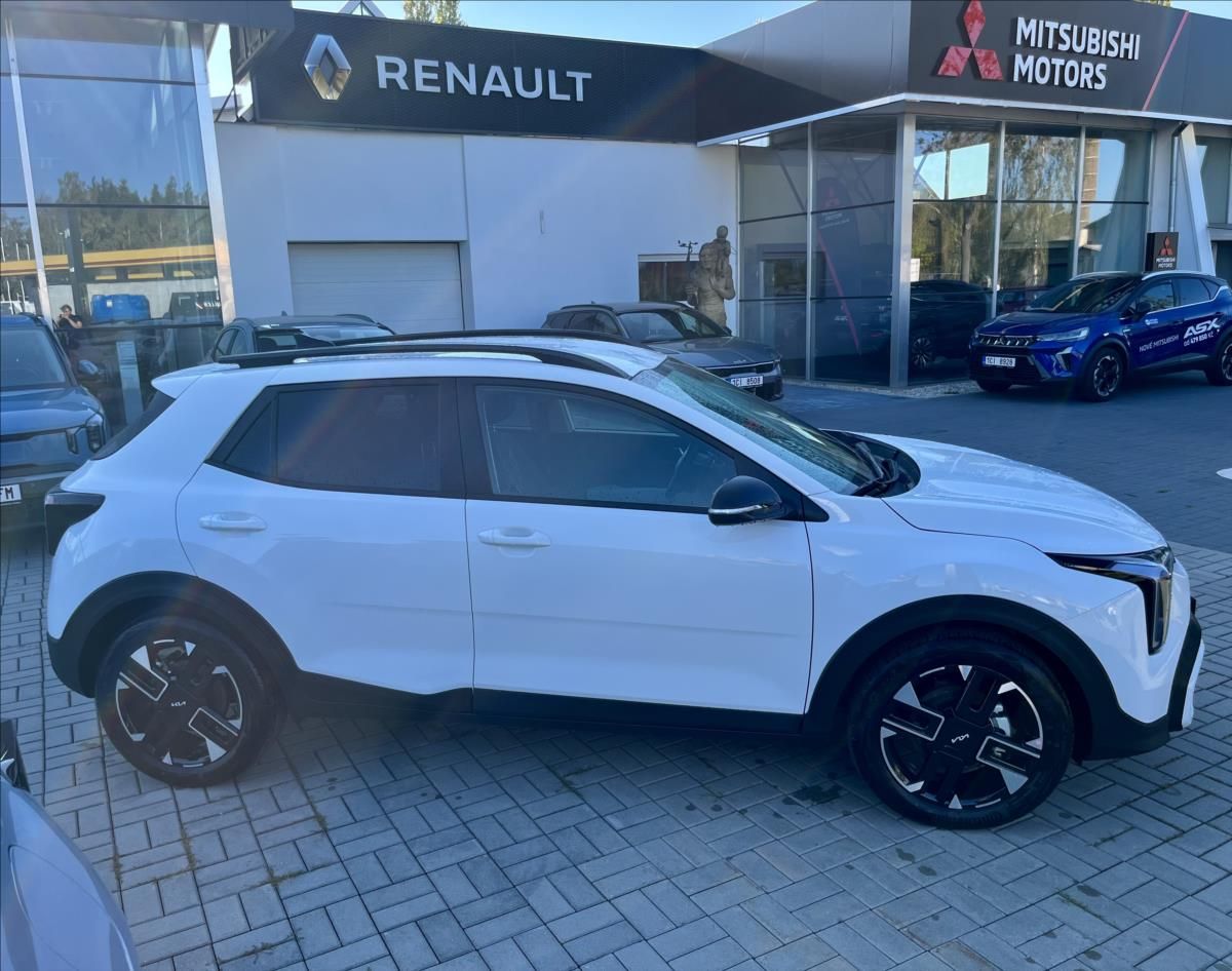 Kia Stonic, 1,0 T-GDI  7DCT GT-LINE - fotka 3