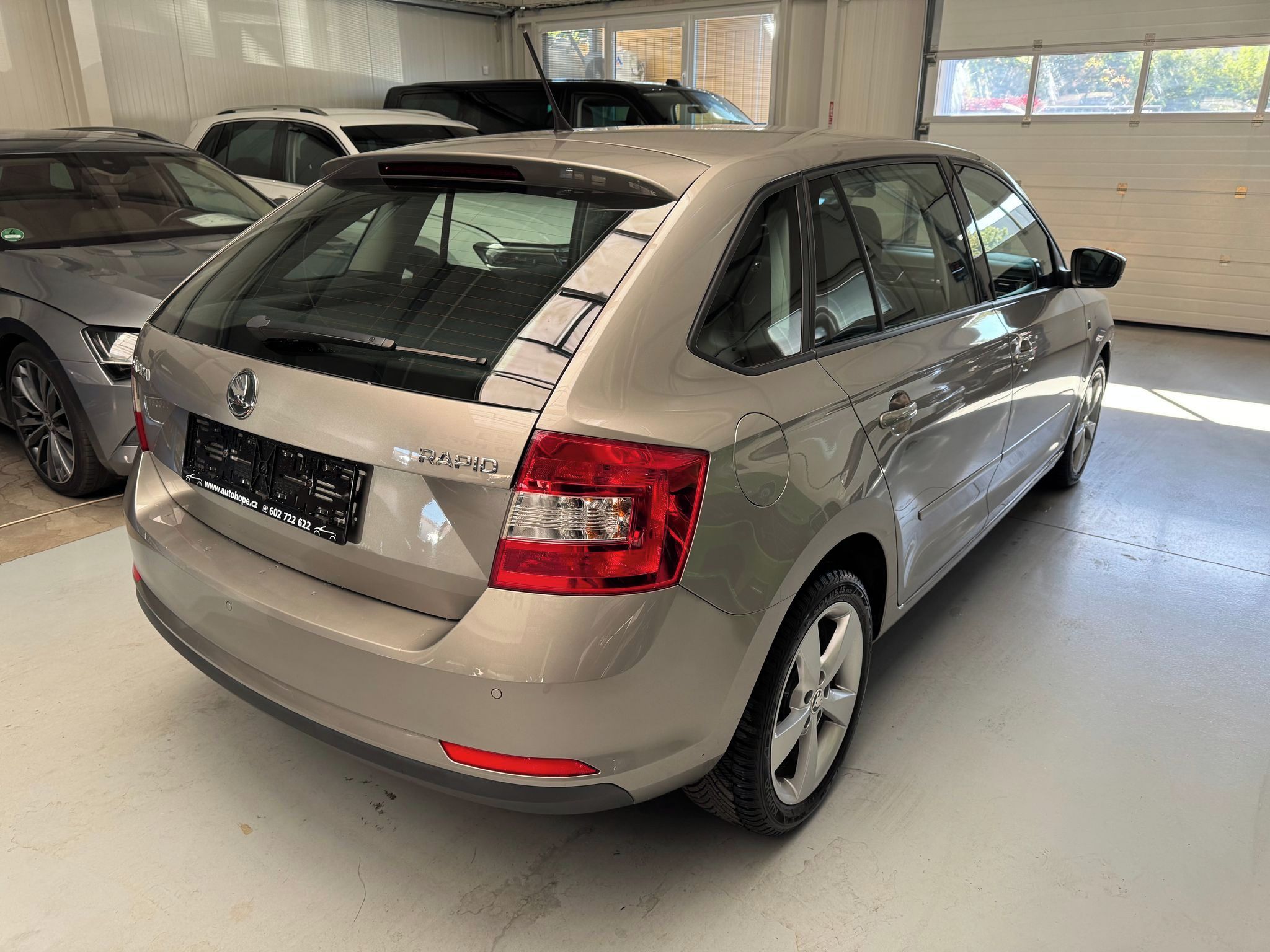 Škoda Rapid, SPB 1.4 TSI DSG Elegance - fotka 6