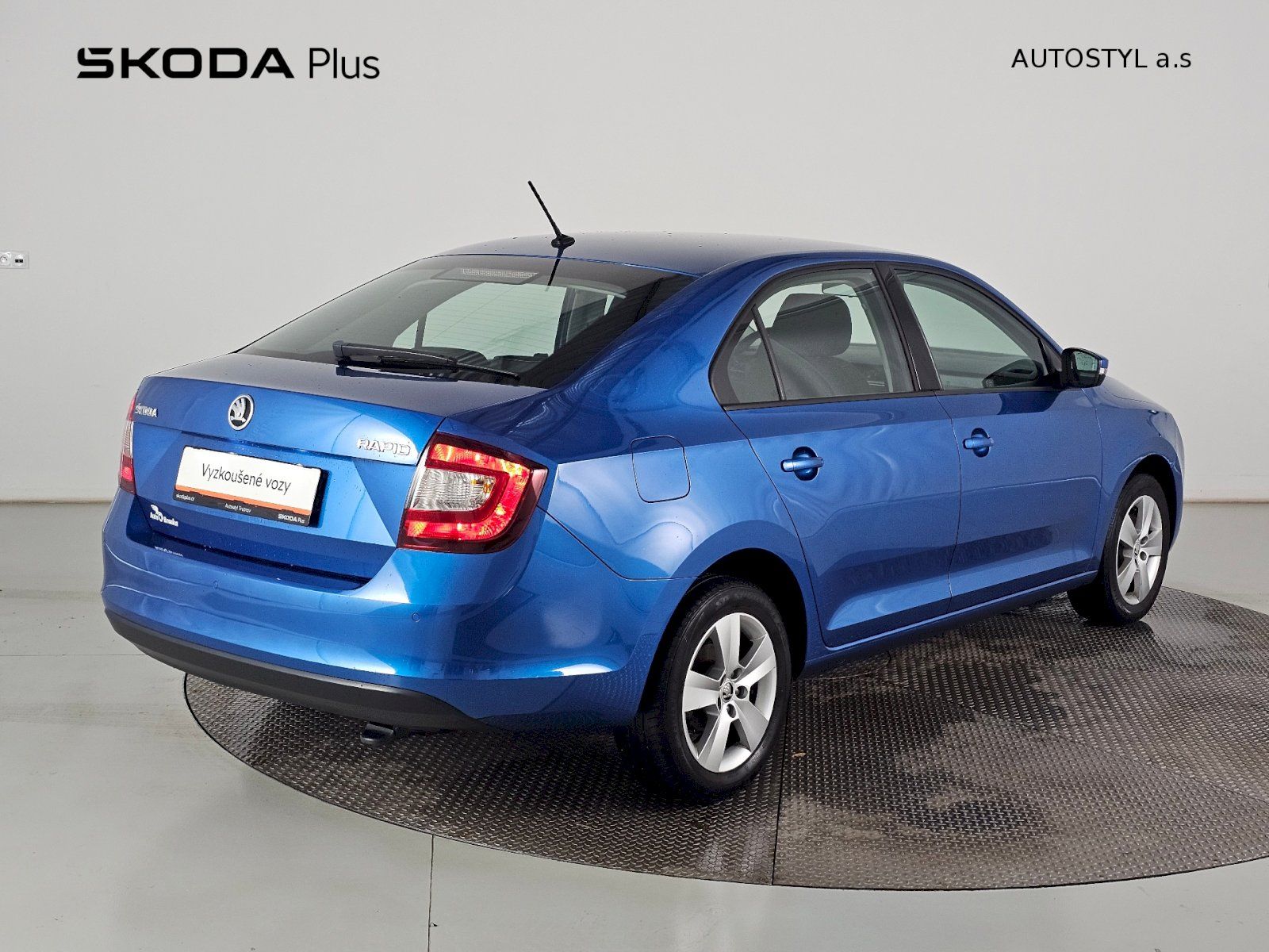 Škoda Rapid, 1.0TSI 81KW AMBITION PLUS - fotka 2