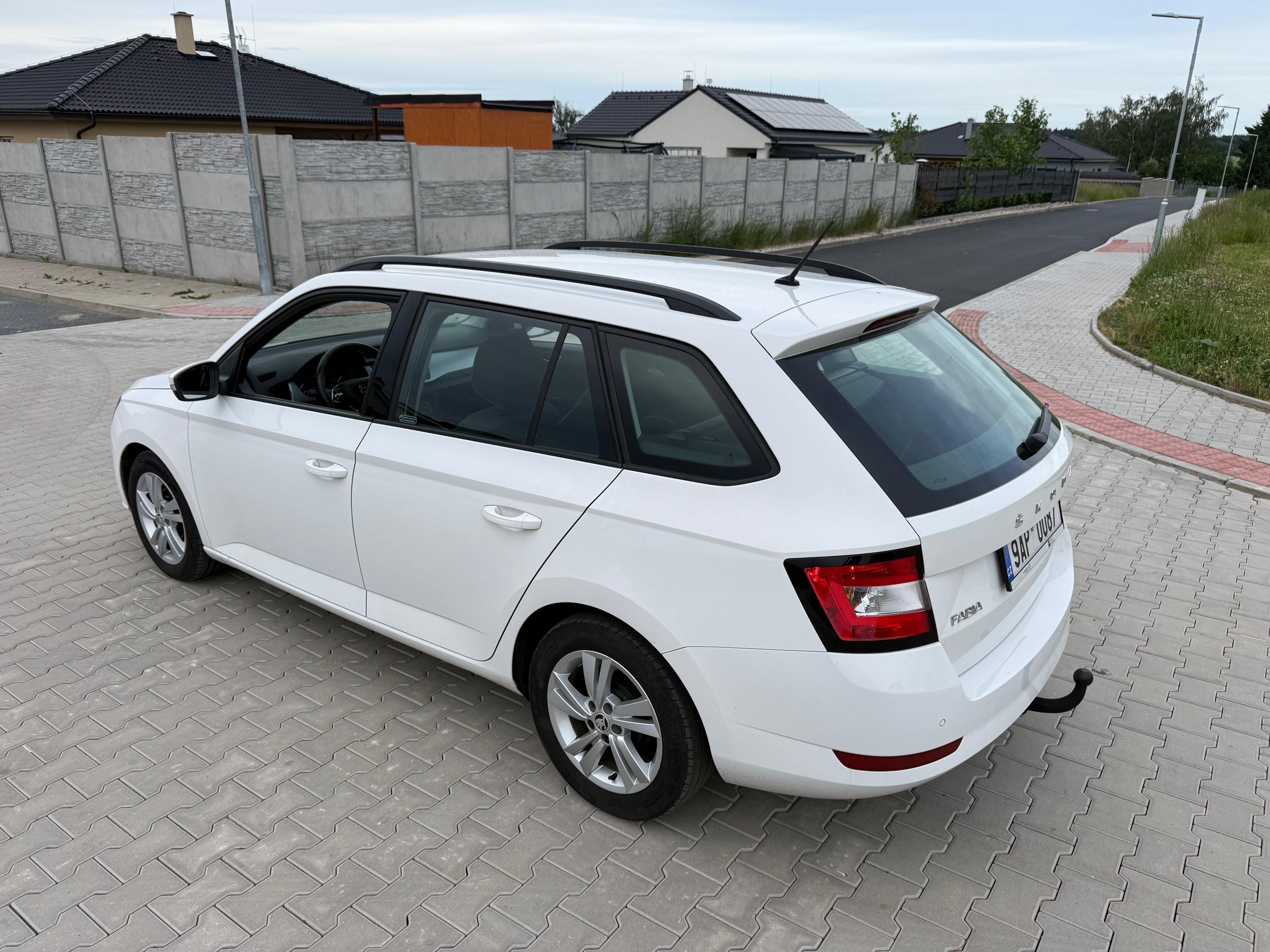 Škoda Fabia, 1.0 TSI 70kw,2023,CZ,TAZNY - fotka 6