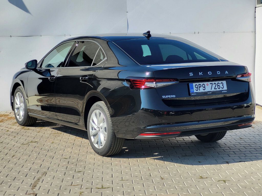 Škoda Superb, Selection 2,0TDI 110kW - fotka 5