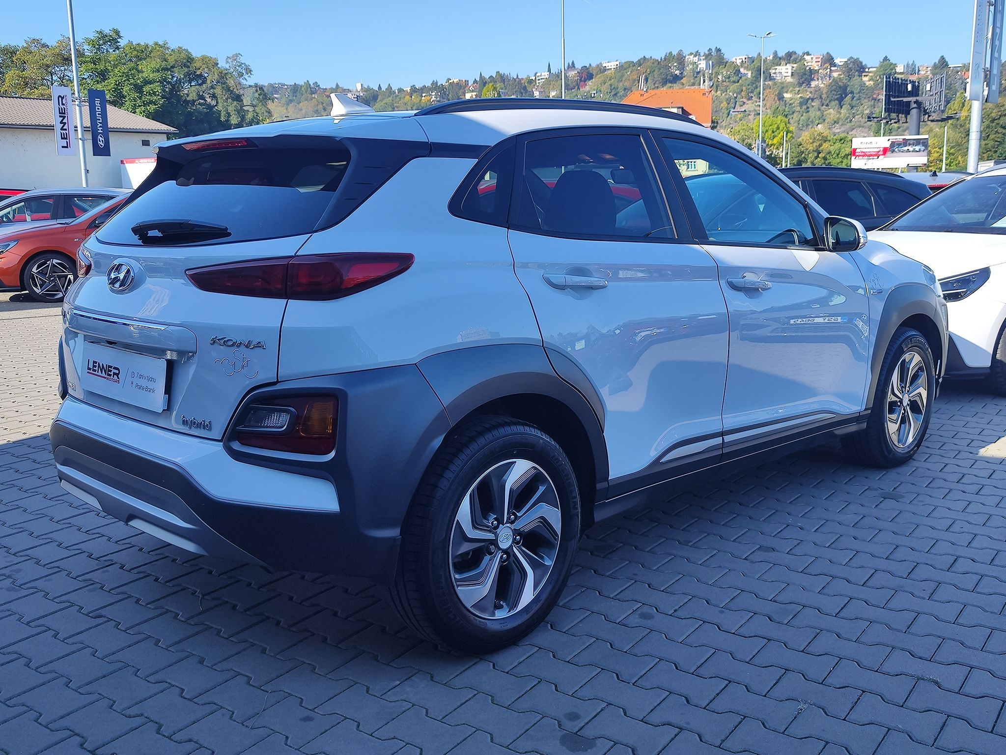 Hyundai Kona, 1.6 GDI/104kW Mystic Lime DCT - fotka 5