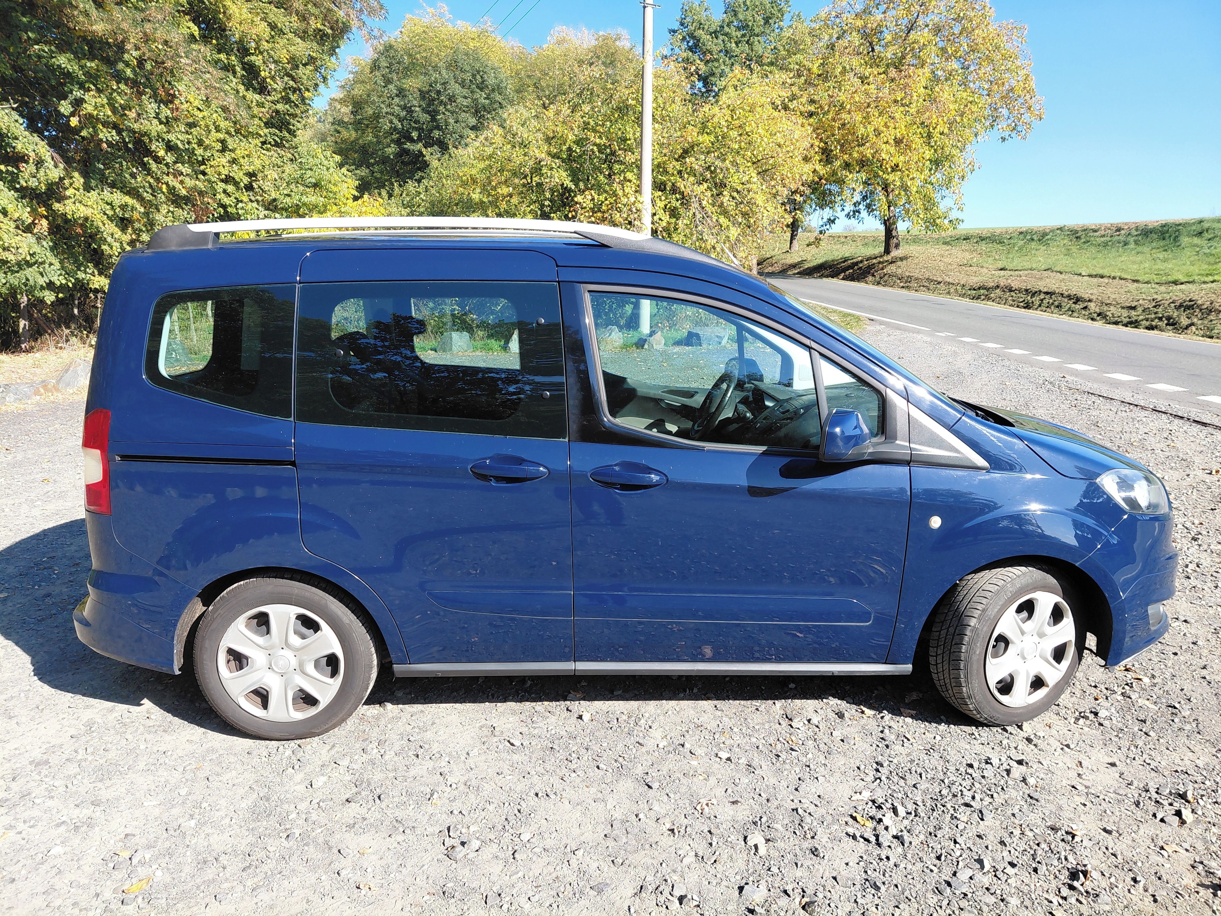 Ford Tourneo Courier, FORD TOURNEO COURIER 1.0benzín - fotka 5