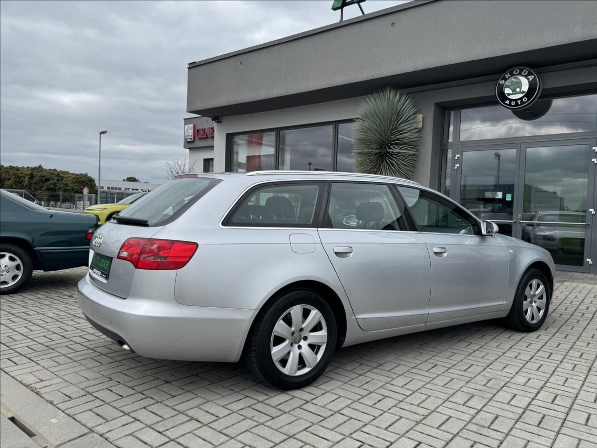 Audi A6, AVANT 2,7 TDI 132kW 1.MAJITEL - fotka 6