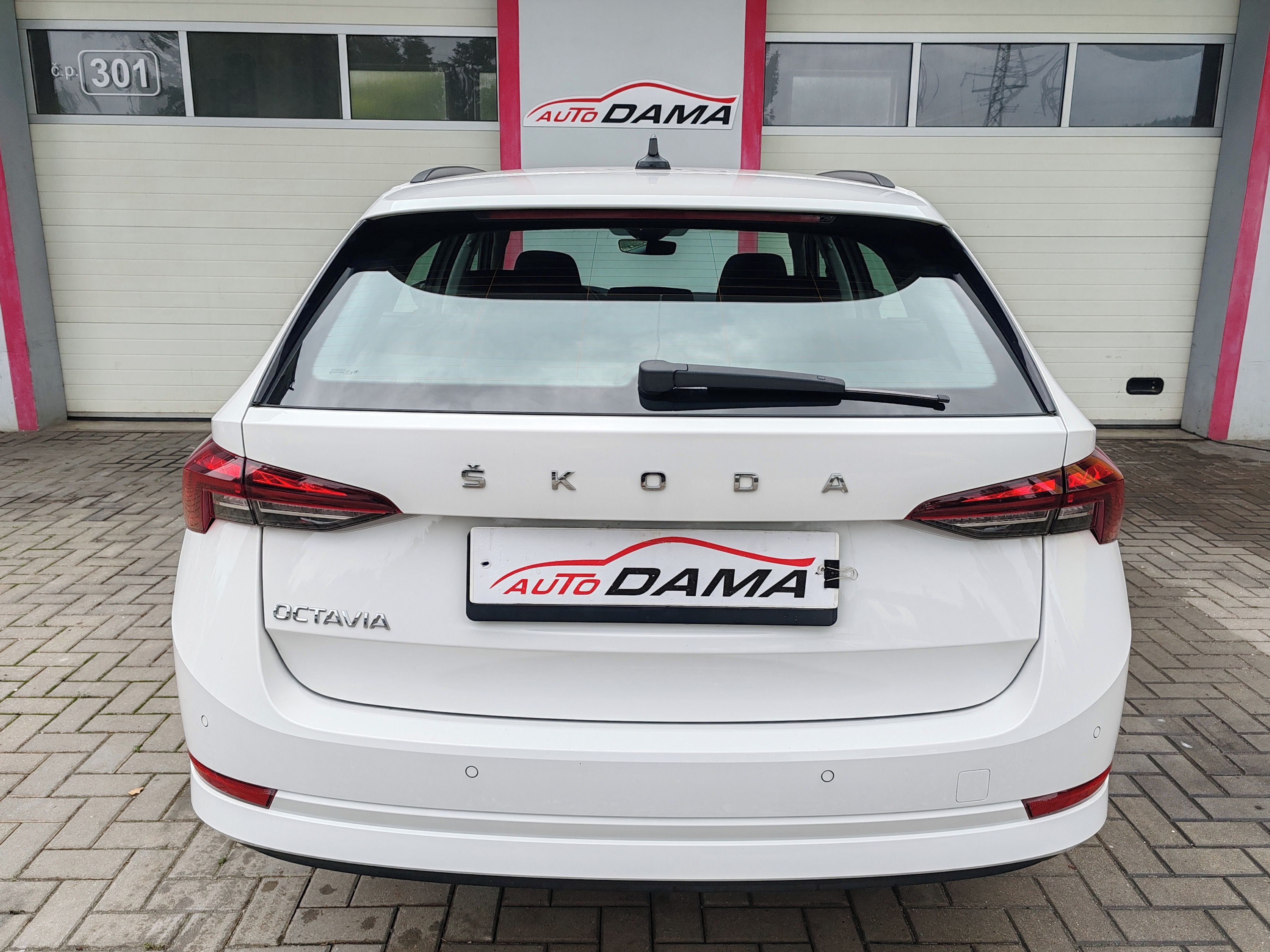 Škoda Octavia, 2.0TDI Ambition 1 Maj*ČR*DPH - fotka 5