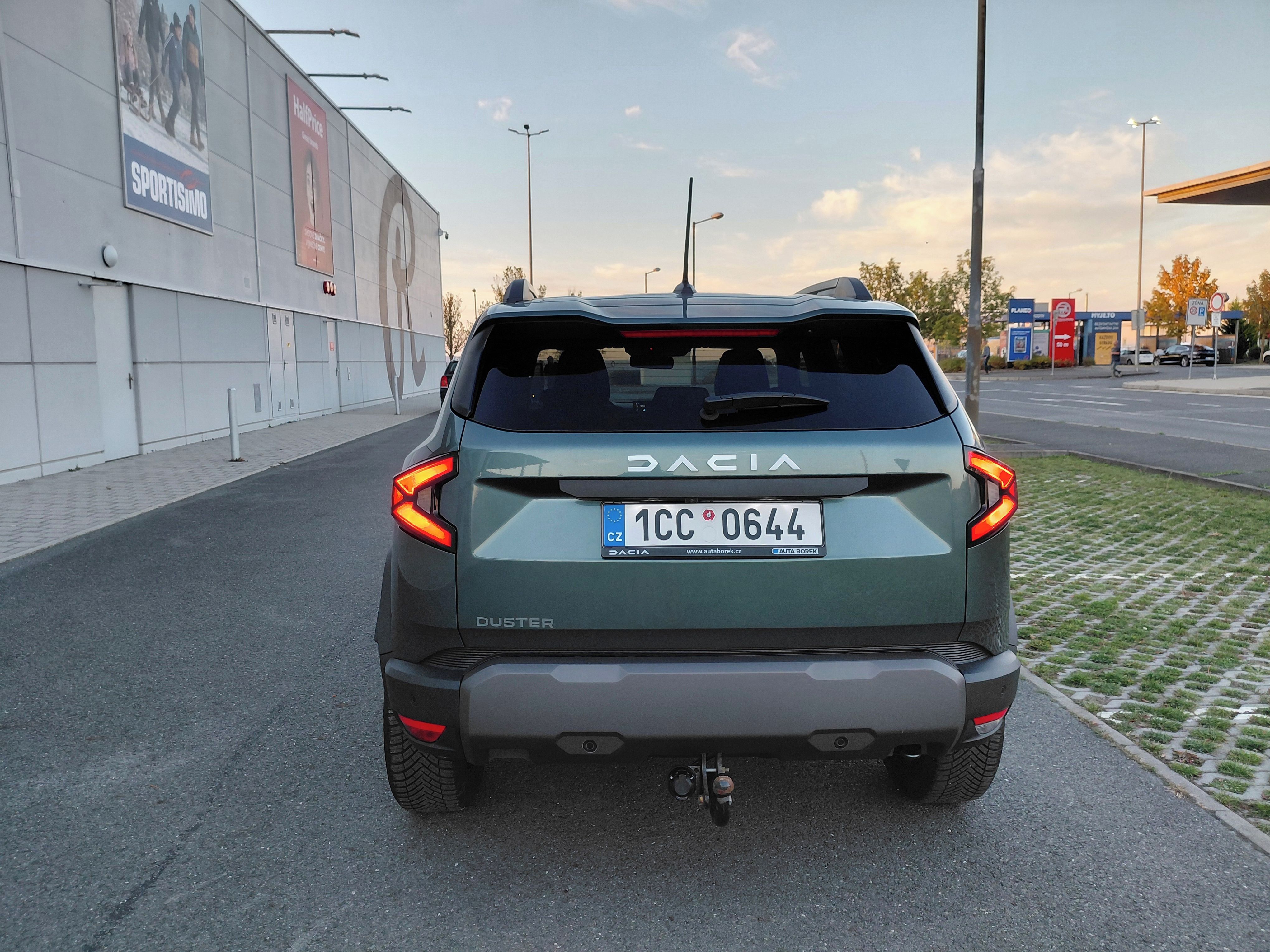 Dacia Duster, 1.0TCE LPG! STAV NOVÉHO VOZU - fotka 6