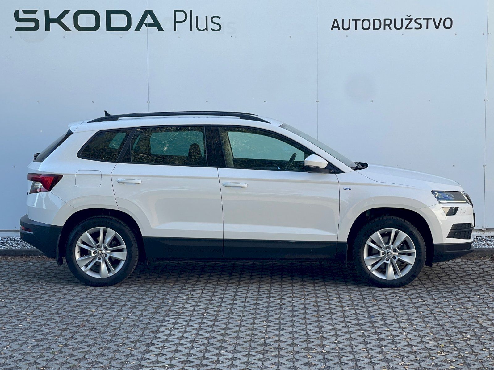 Škoda Karoq, 2.0 TDi / 110 kW 125 let - fotka 3