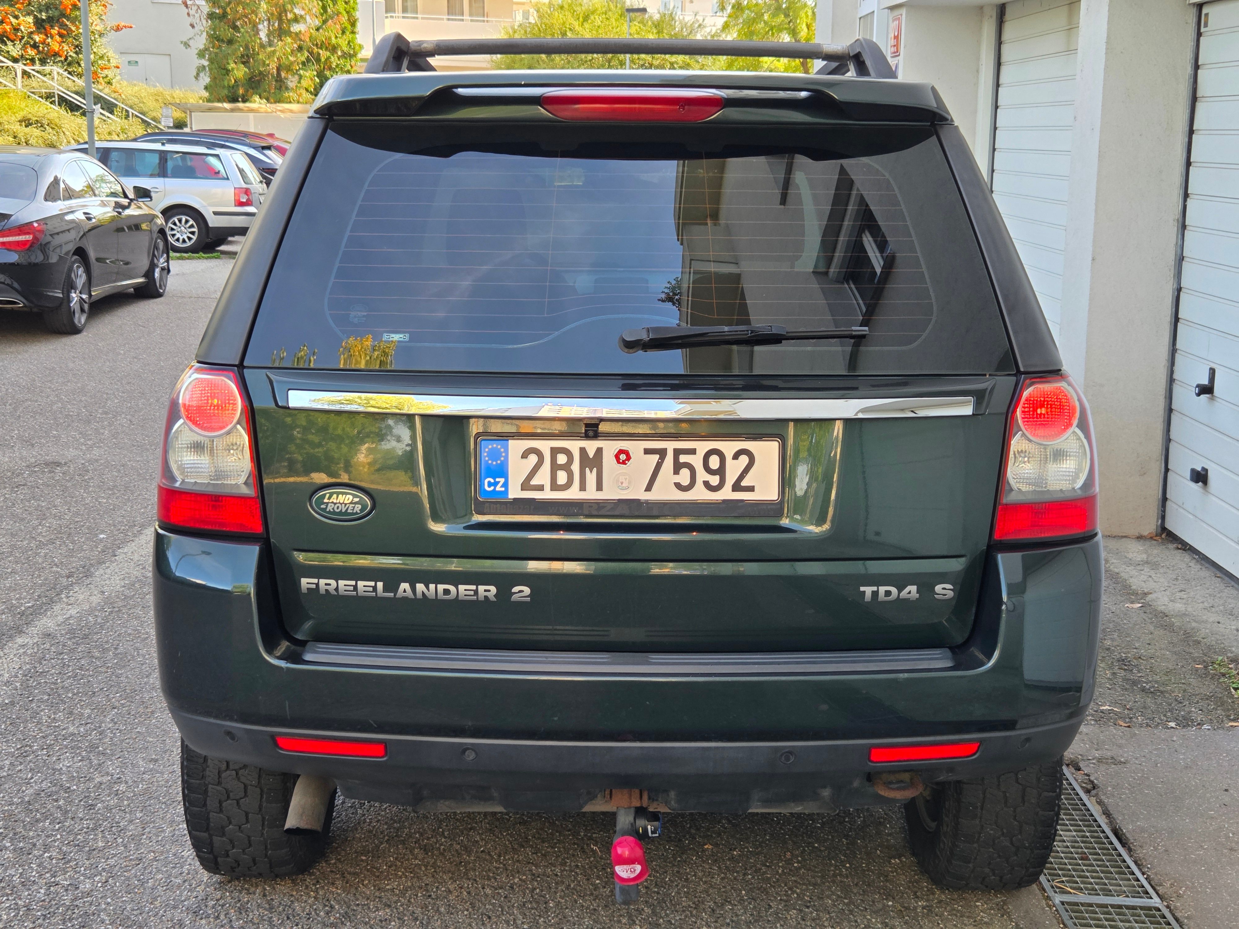 Land Rover Freelander, 2.2 TD4 4x4 Manuál Tažné 2t. - fotka 6