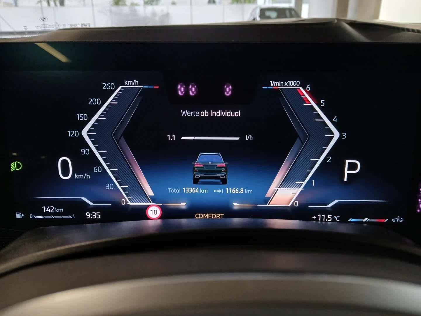 BMW X7, X7 40D xDrive INDIVIDUAL 7 mís - fotka 6