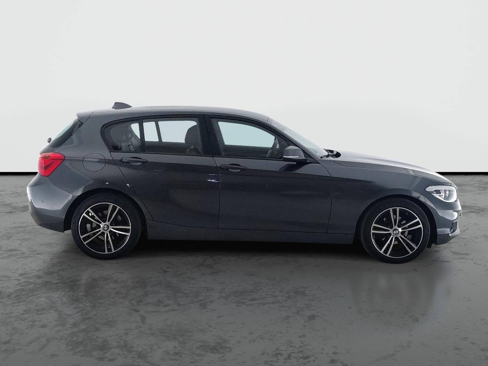BMW Řada 1, 118d, Automat, Navi - fotka 6