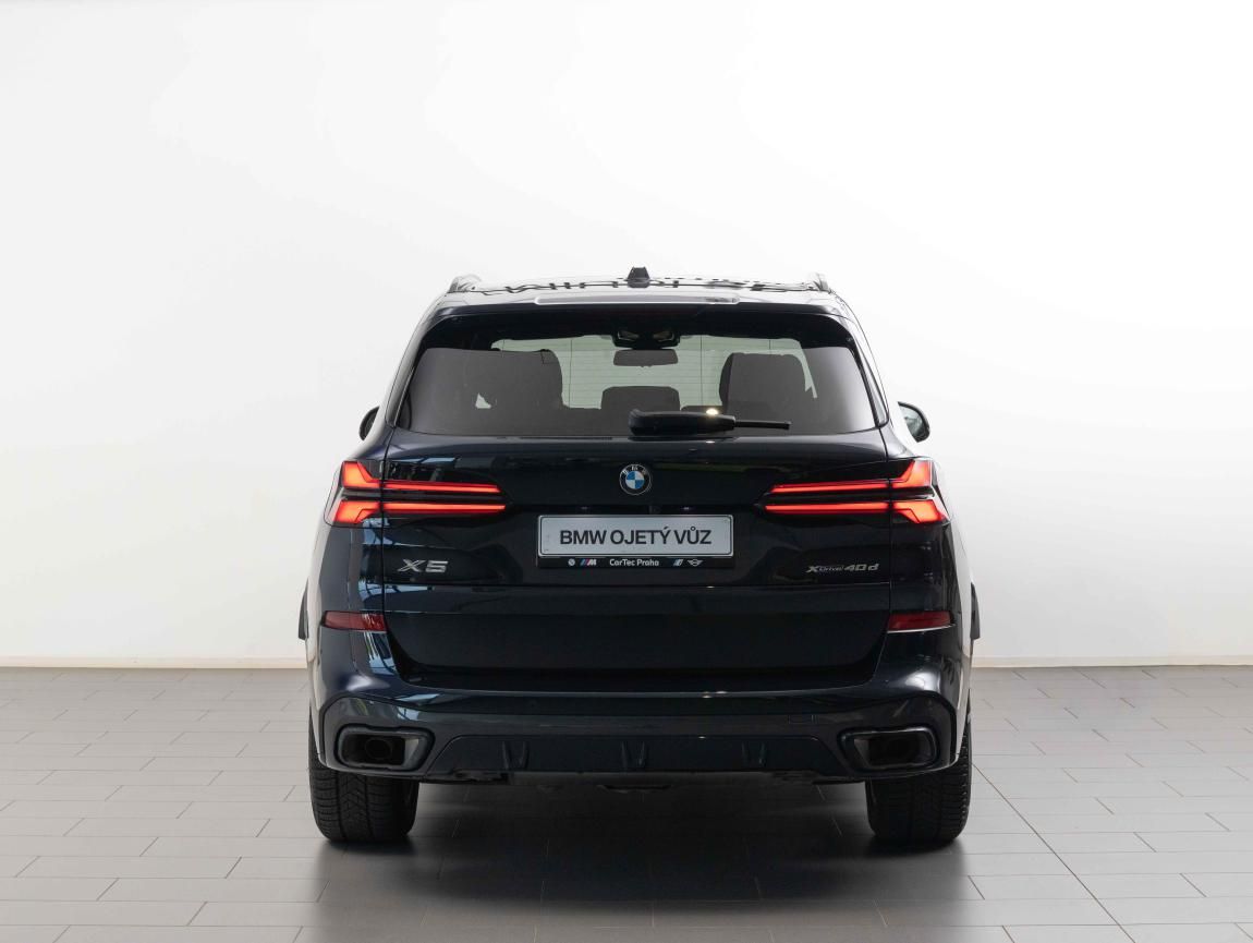 BMW X5, xDrive40d - fotka 4