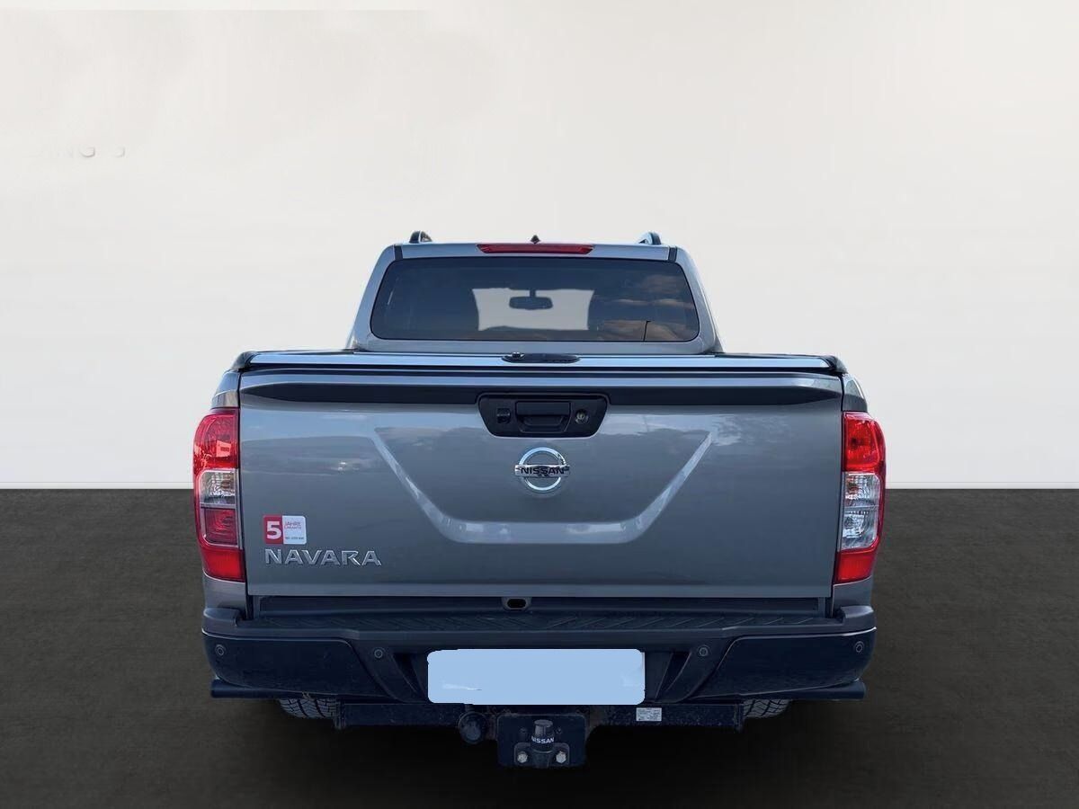 Nissan Navara, 2.3 DC 4x4 AT N-Guard*Navi* - fotka 6