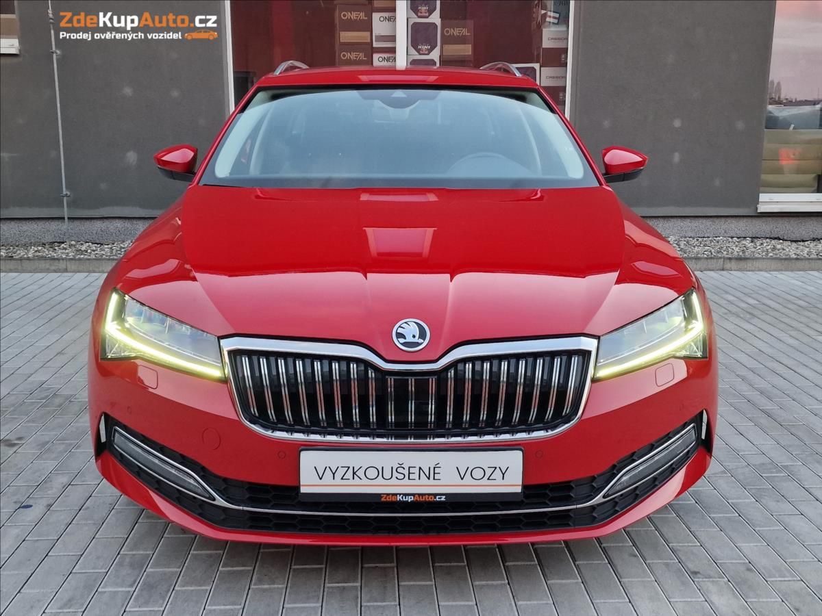 Škoda Superb, 2.0 TDI 110kW Style,ČR,1.Maj. - fotka 4