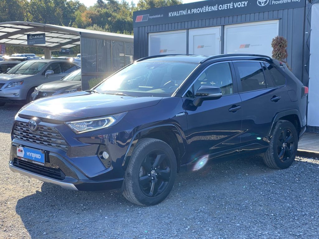 Toyota Rav4, 2.5HSD, ČR, Selection, 4x4 - fotka 4