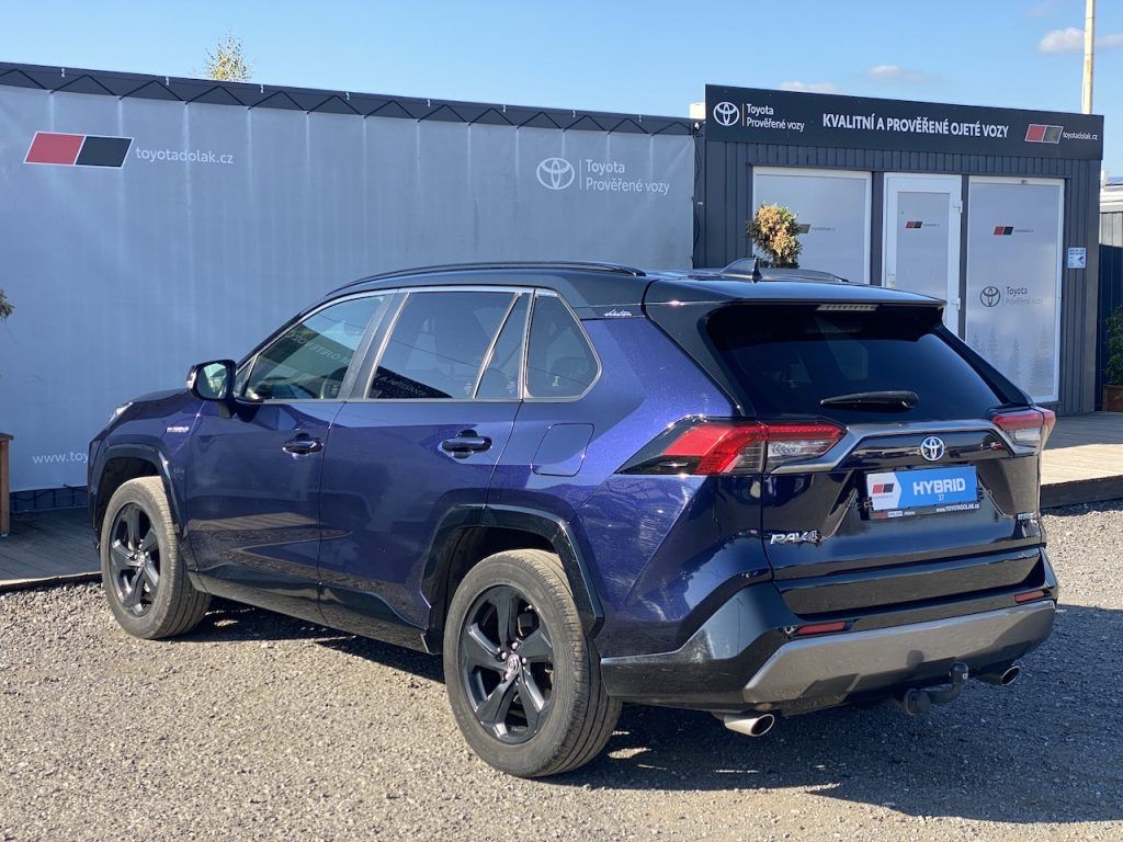 Toyota Rav4, 2.5HSD, ČR, Selection, 4x4 - fotka 5