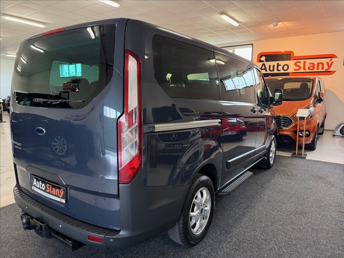 Ford Tourneo Custom, 2,2 Trend,92kW,nové pneu - fotka 6