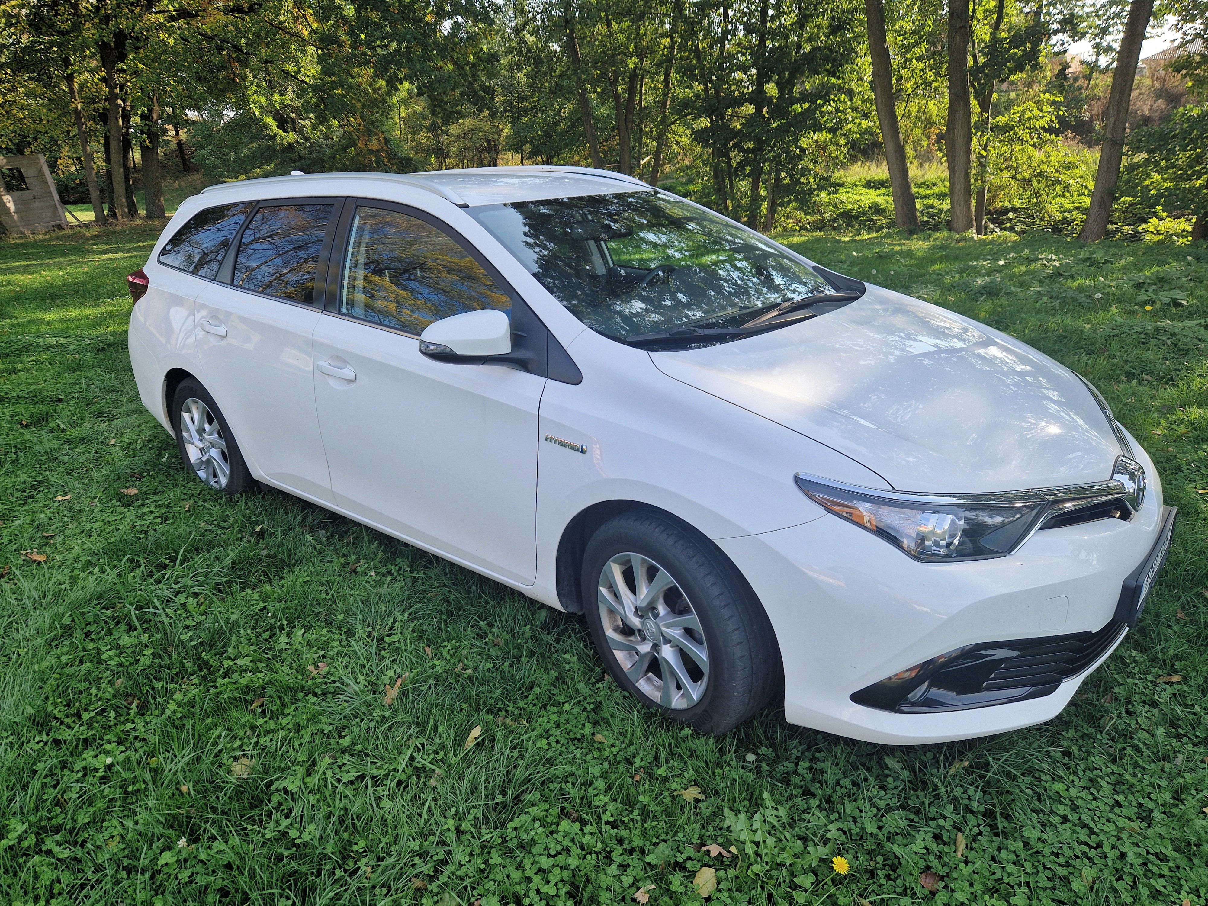 Toyota Auris, Toyota Auris, "1.8 hybrid" - fotka 4