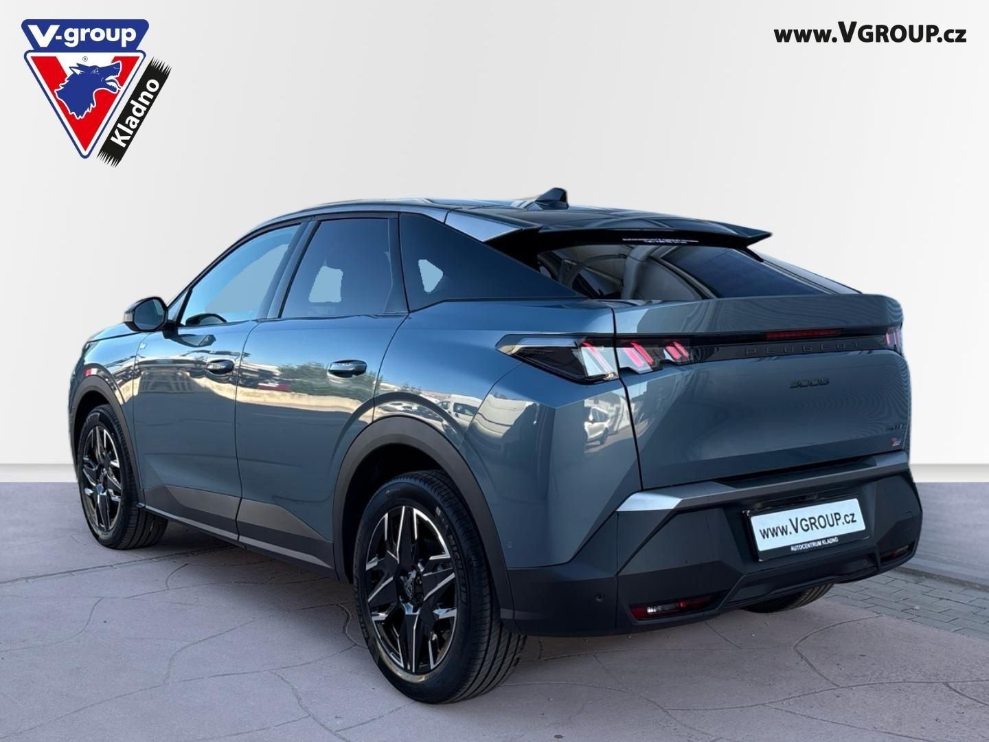 Peugeot 3008, Business Hybrid 145 e-DCS6 - fotka 3